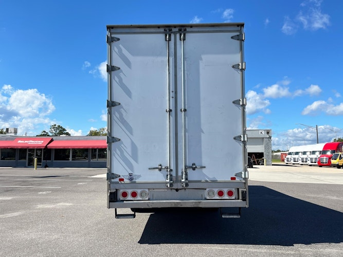 2023 Freightliner M2 106 Medium Duty photo 4