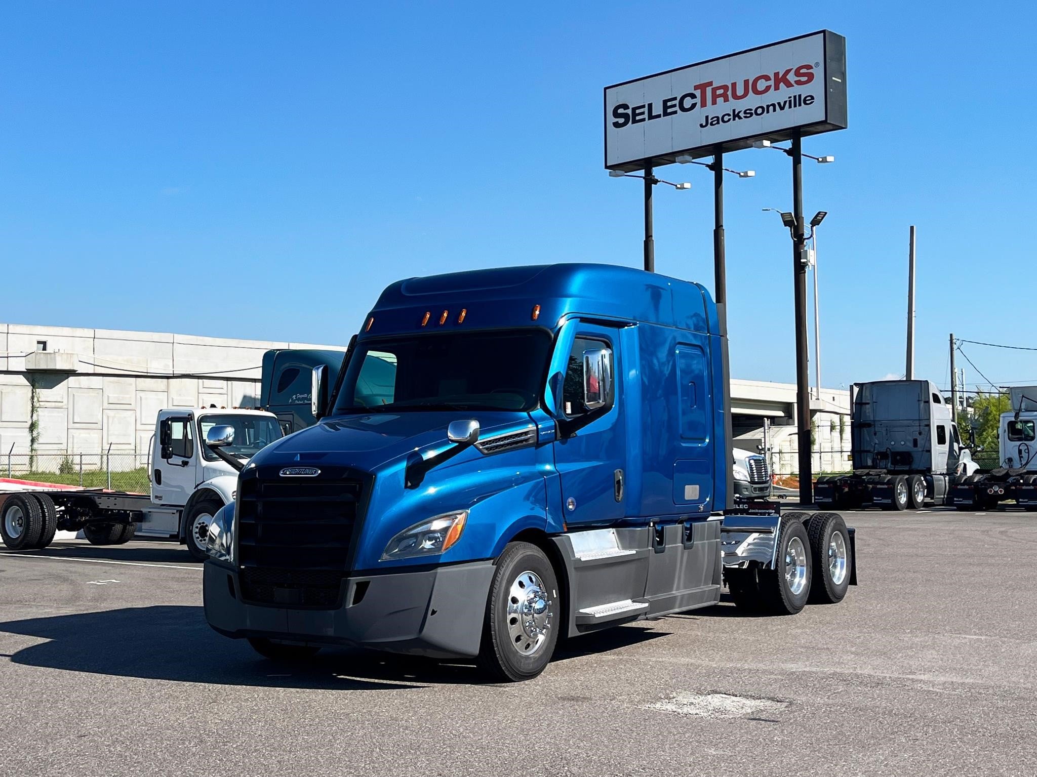 2021 Freightliner Cascadia in Jacksonville, FL
