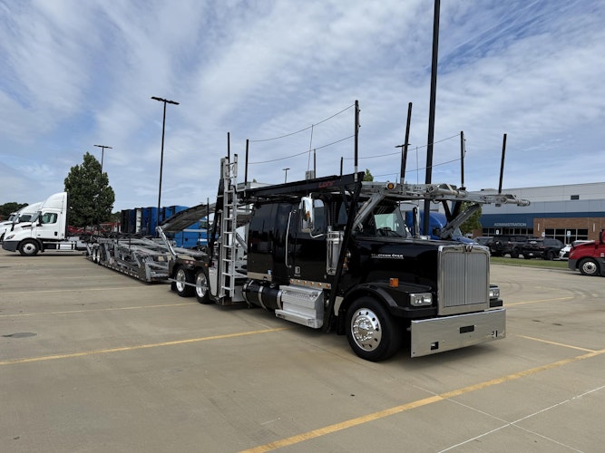 2022 Western Star 4900 photo 4