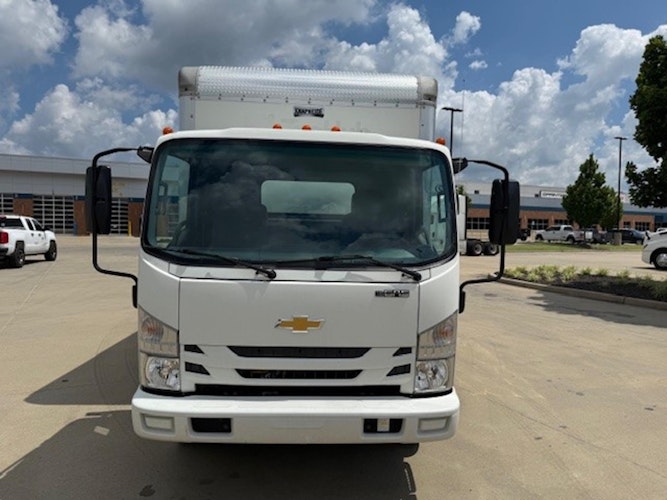 2021 Chevrolet Silverado 3500HD 4500HD photo 2