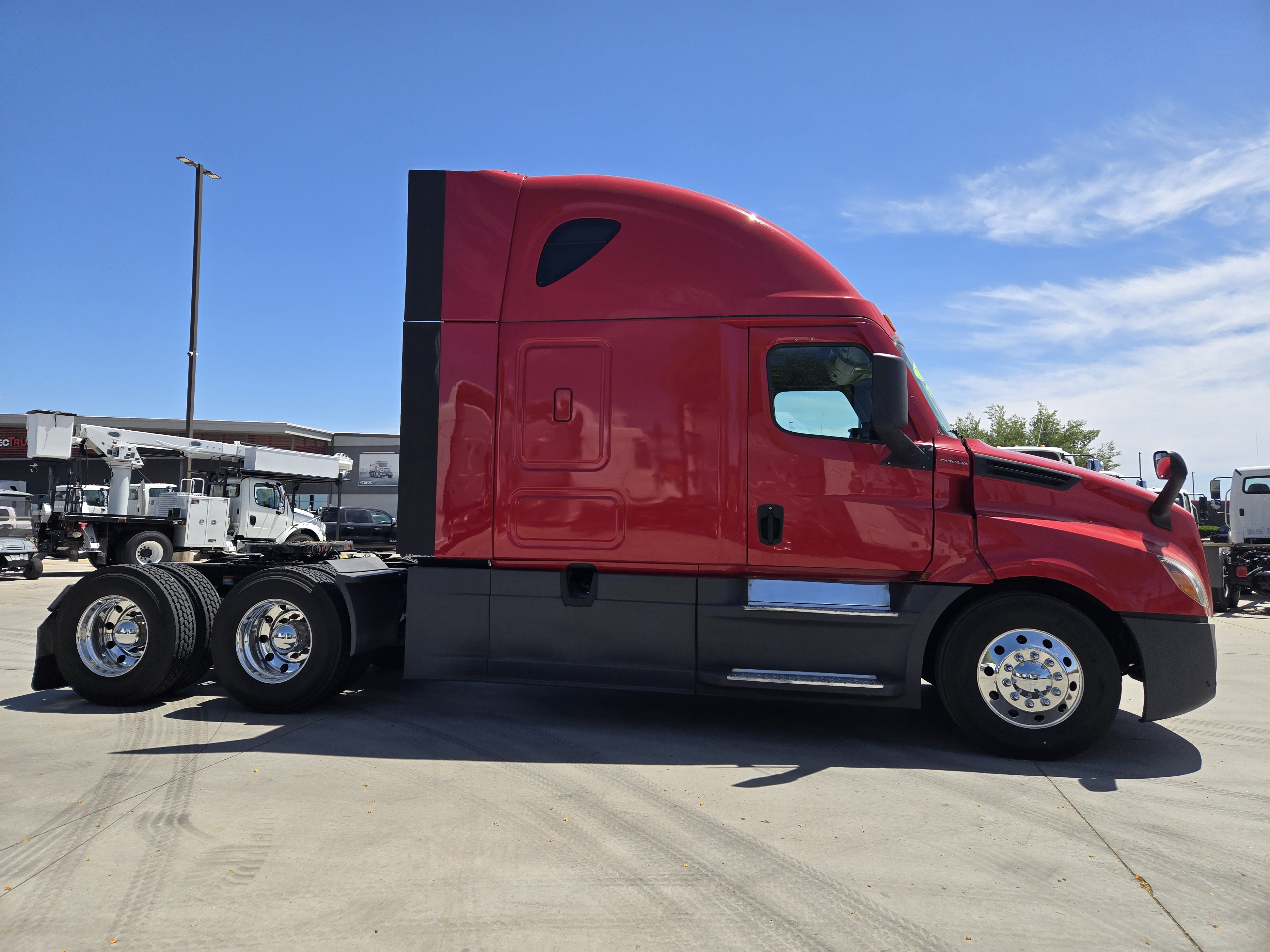 2021 Freightliner Cascadia in Phoenix, AZ — photo 7