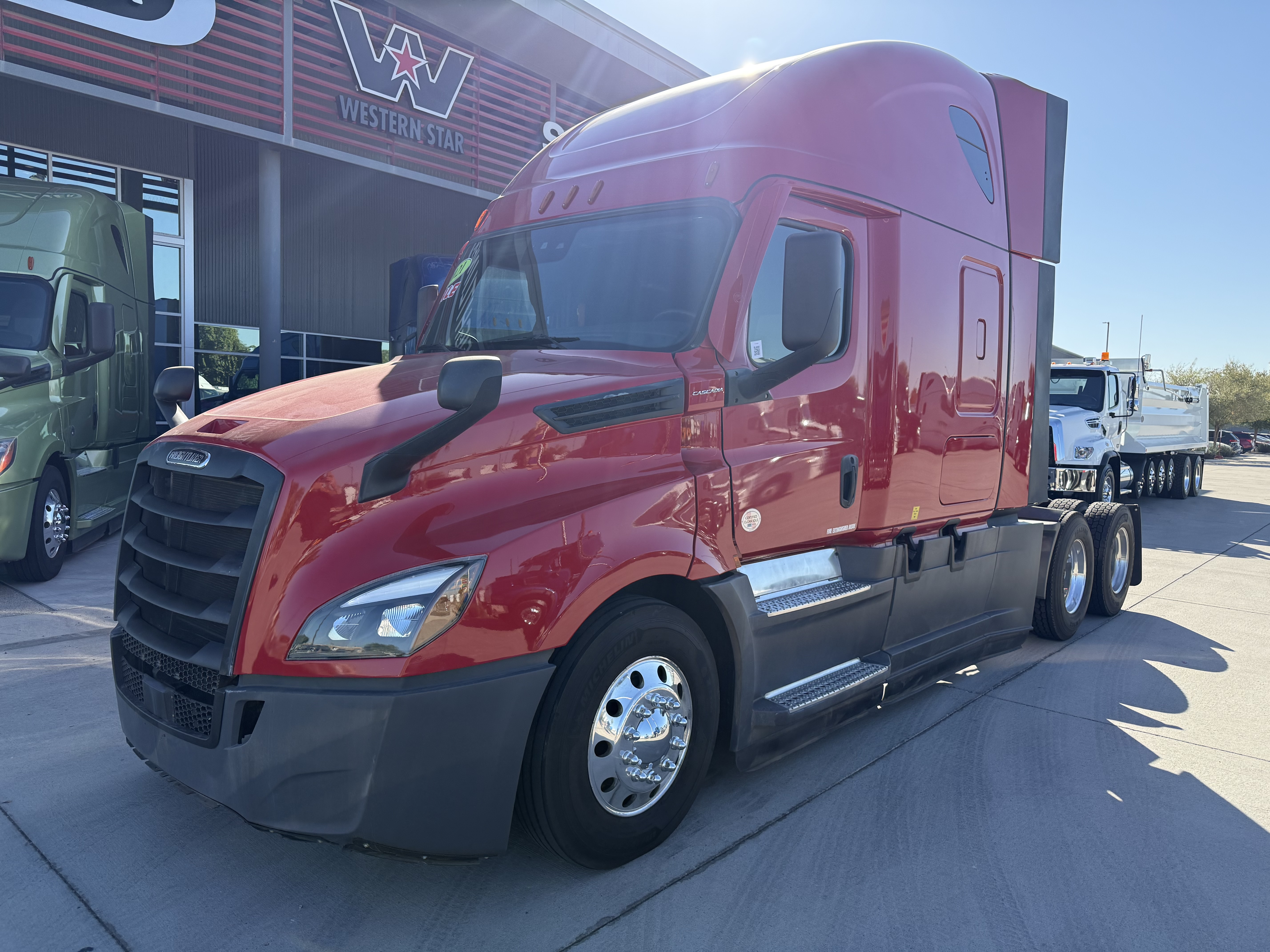 2021 Freightliner Cascadia in Phoenix, AZ