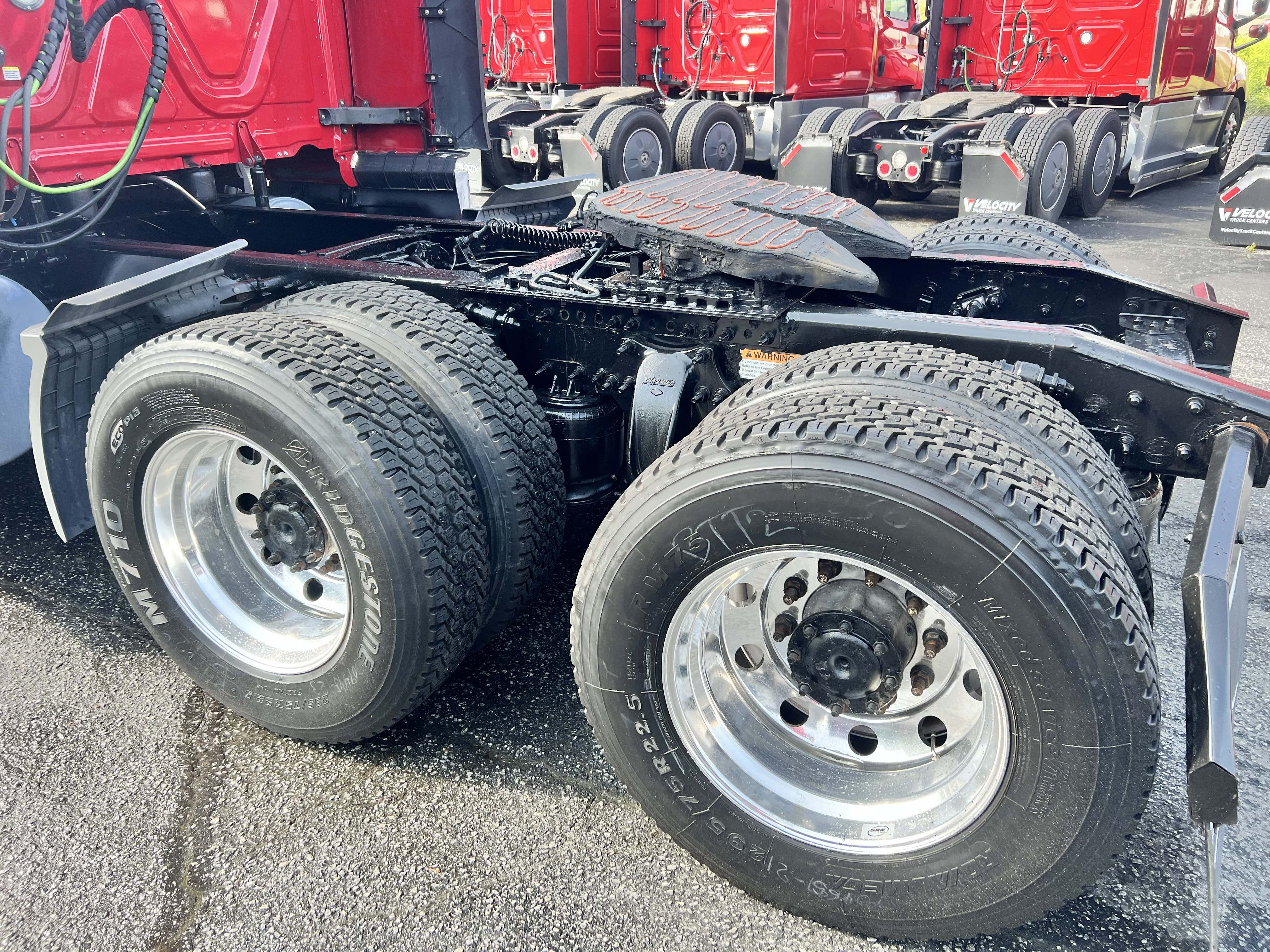 2020 Freightliner Cascadia in Phoenix, AZ — photo 4