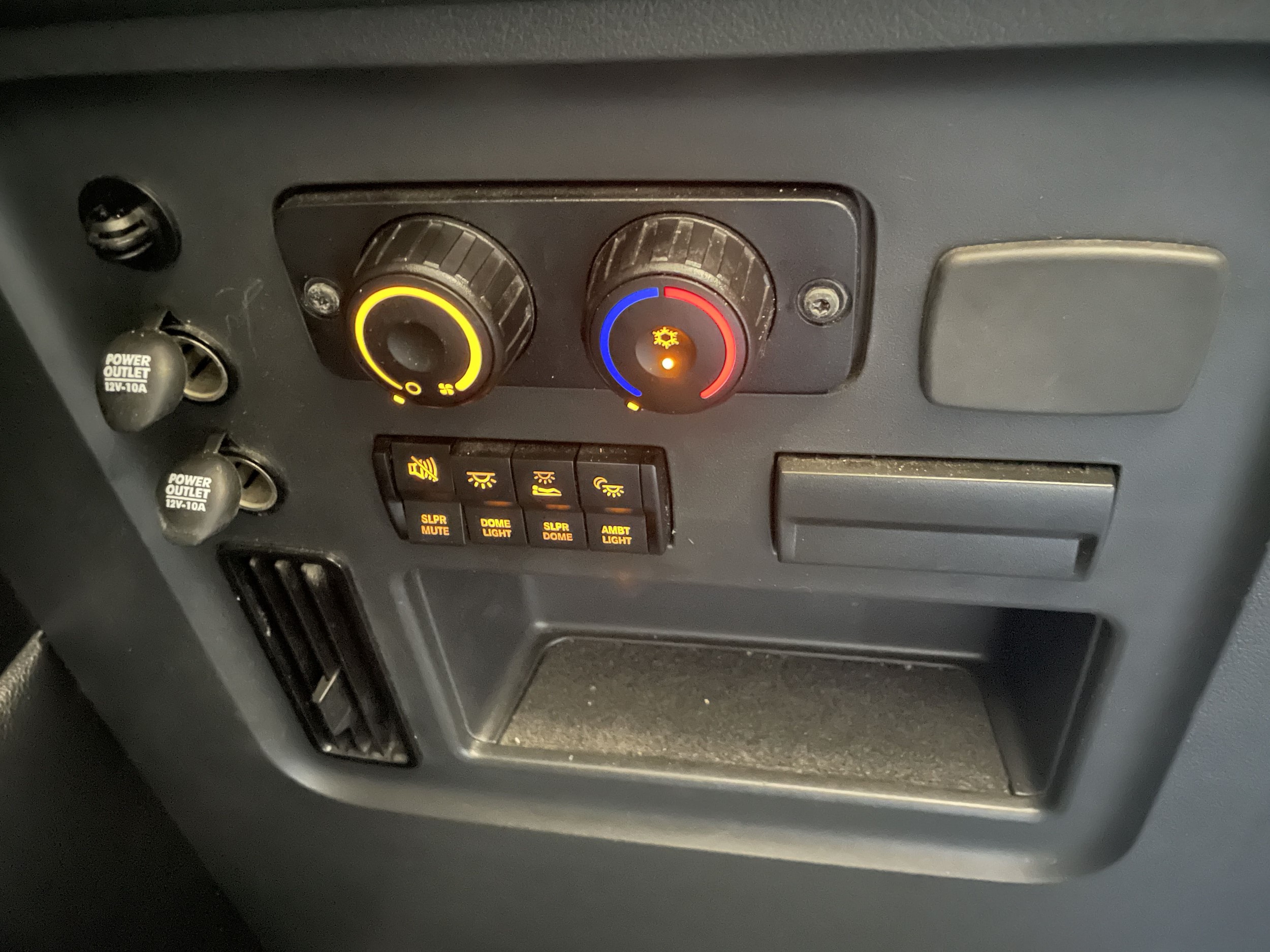 2024 Freightliner Cascadia in Chattanooga, TN — photo 5