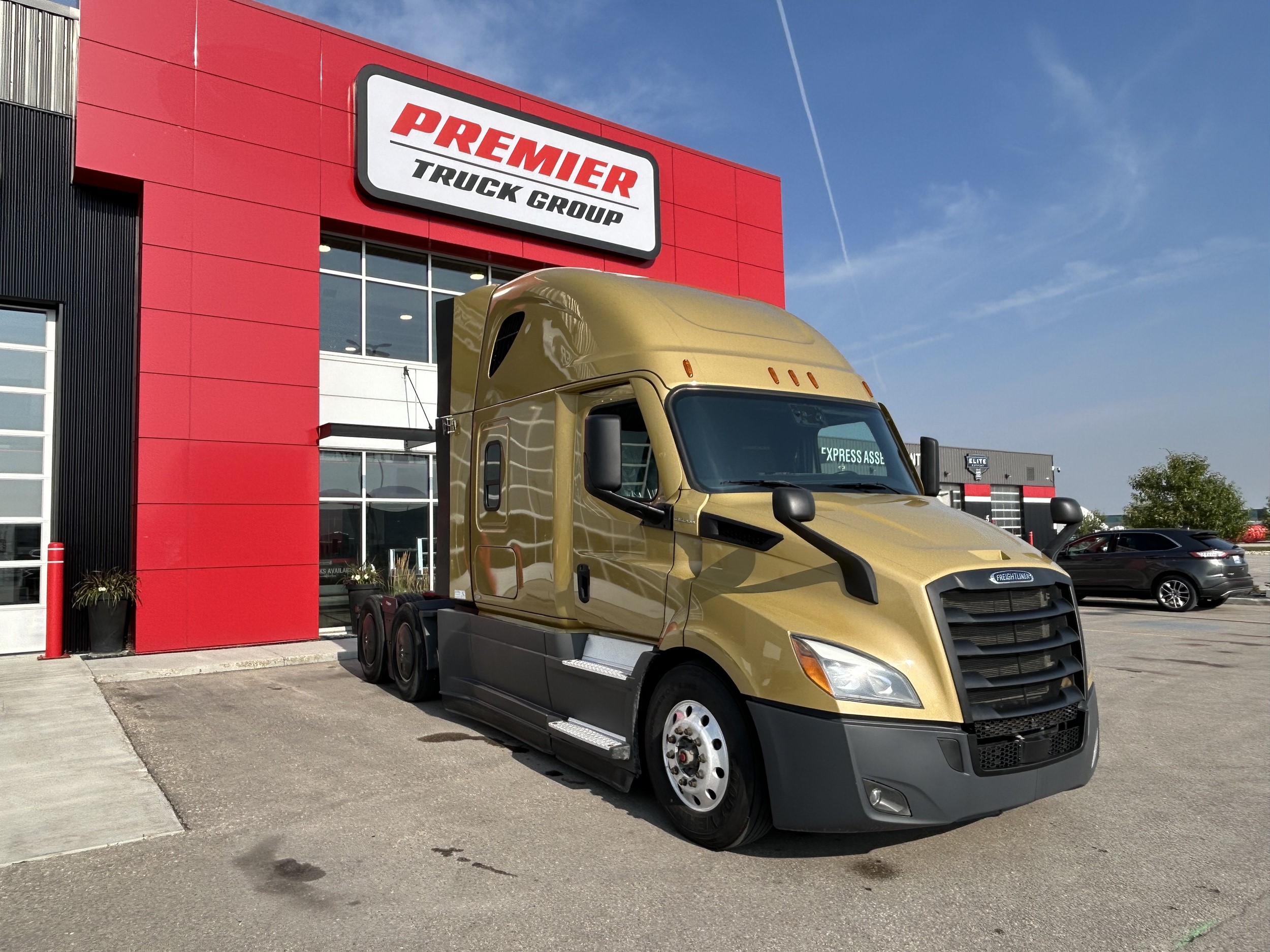 2022 Freightliner Cascadia — photo 3