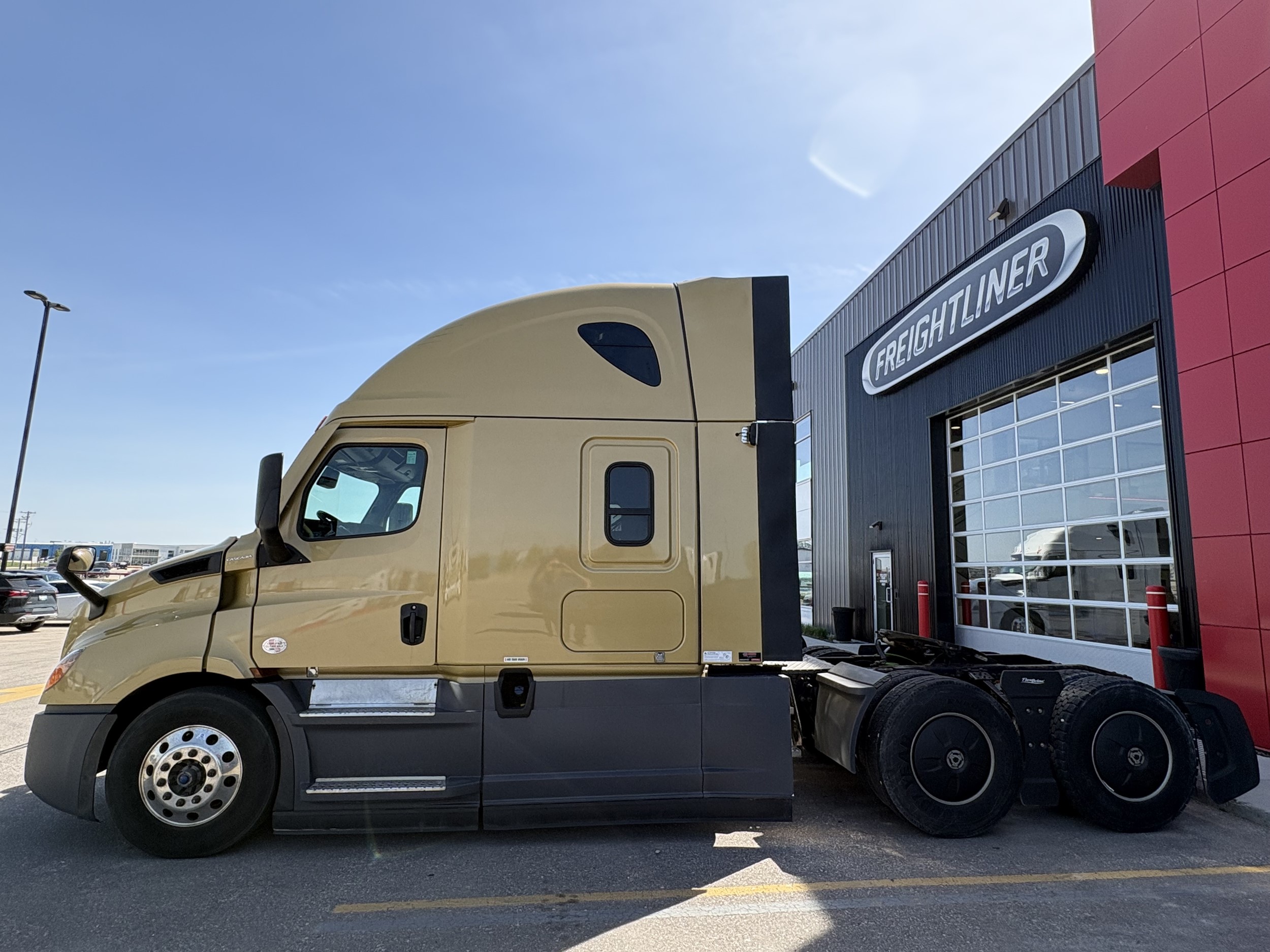 2022 Freightliner — photo 5