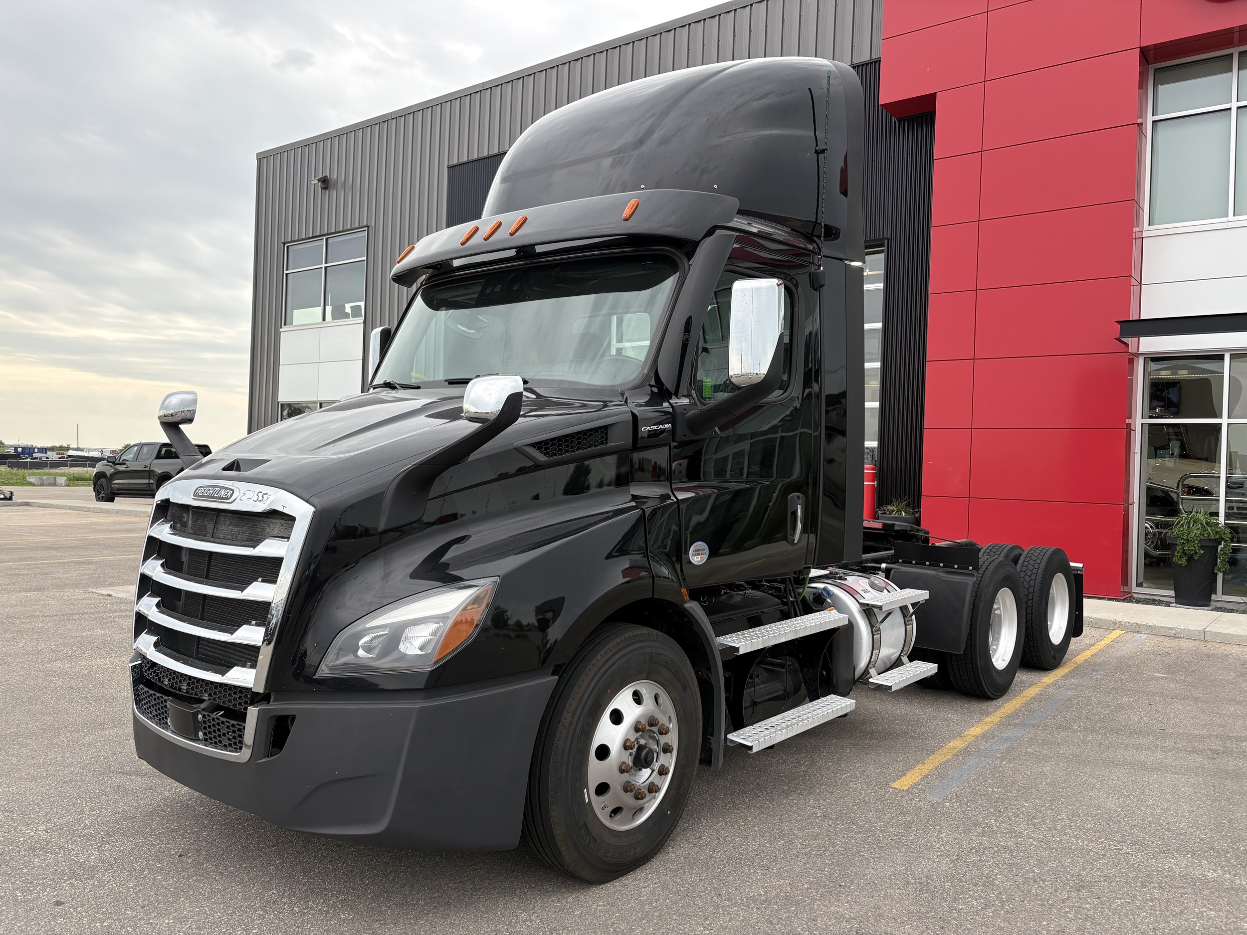 2023 Freightliner
