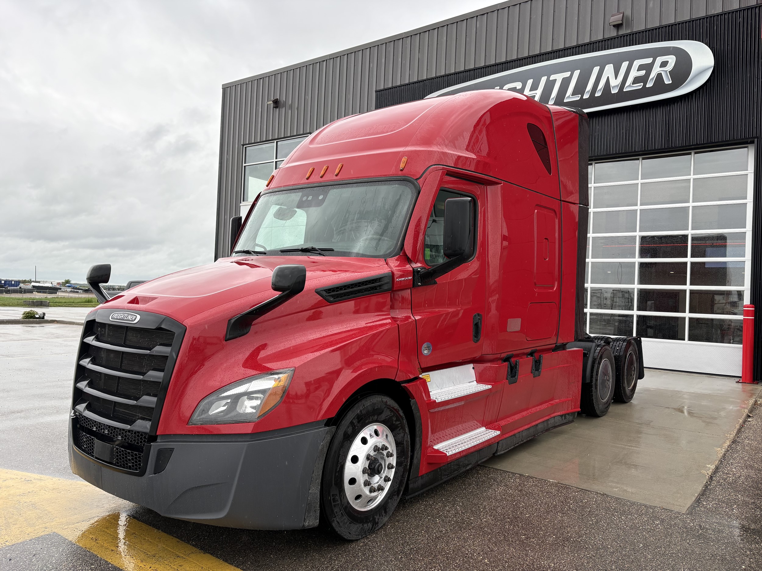 2023 Freightliner Cascadia