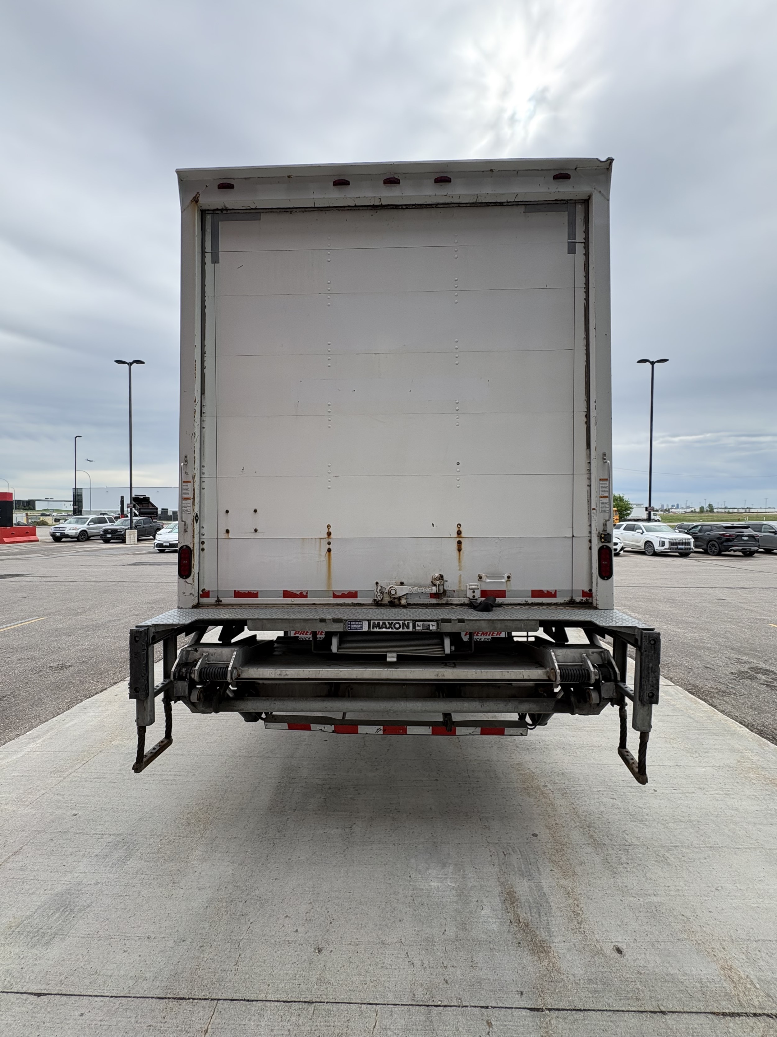 2019 Freightliner eM2 — photo 6
