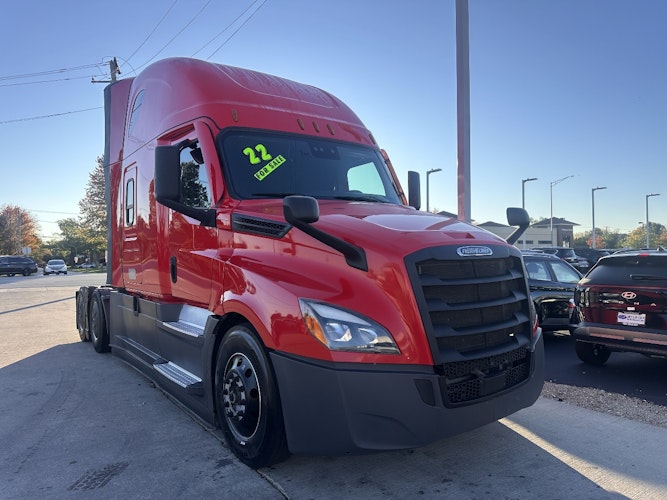 2022 Freightliner Cascadia 126" Sleeper Cab photo 4