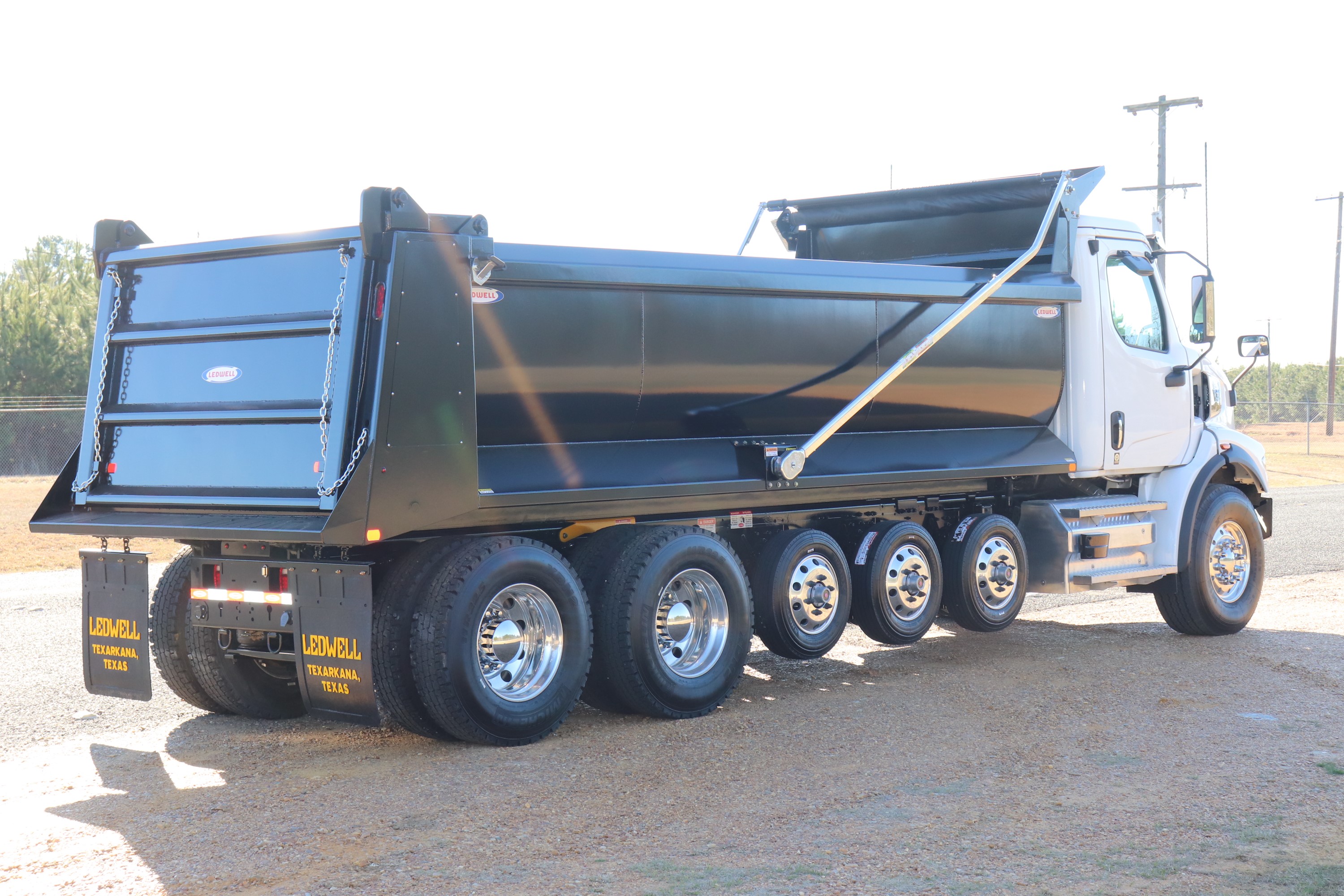 2025 Western Star — photo 5