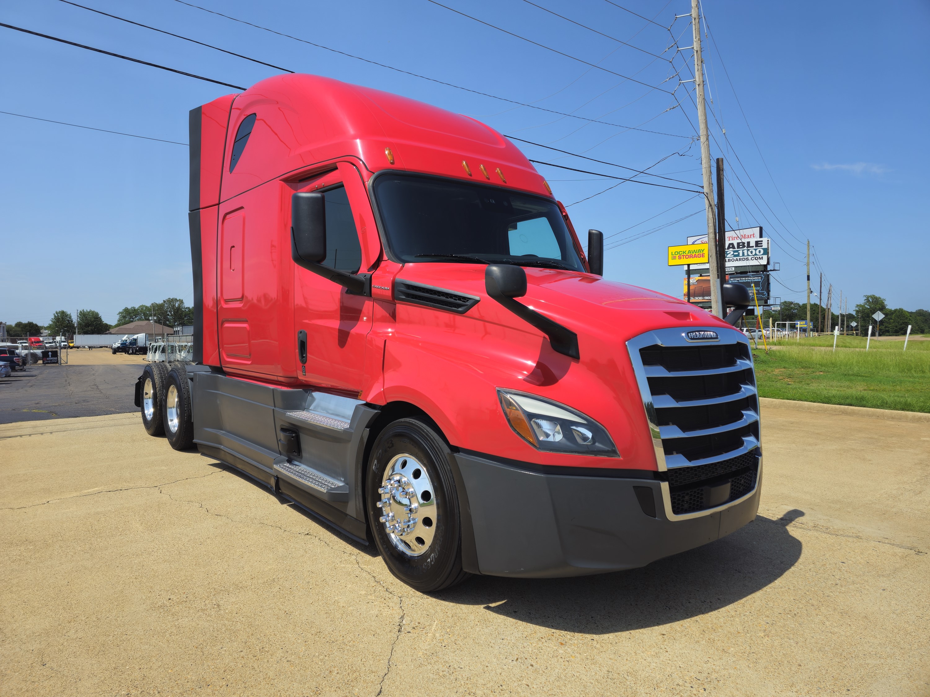 2023 Freightliner Cascadia — photo 7