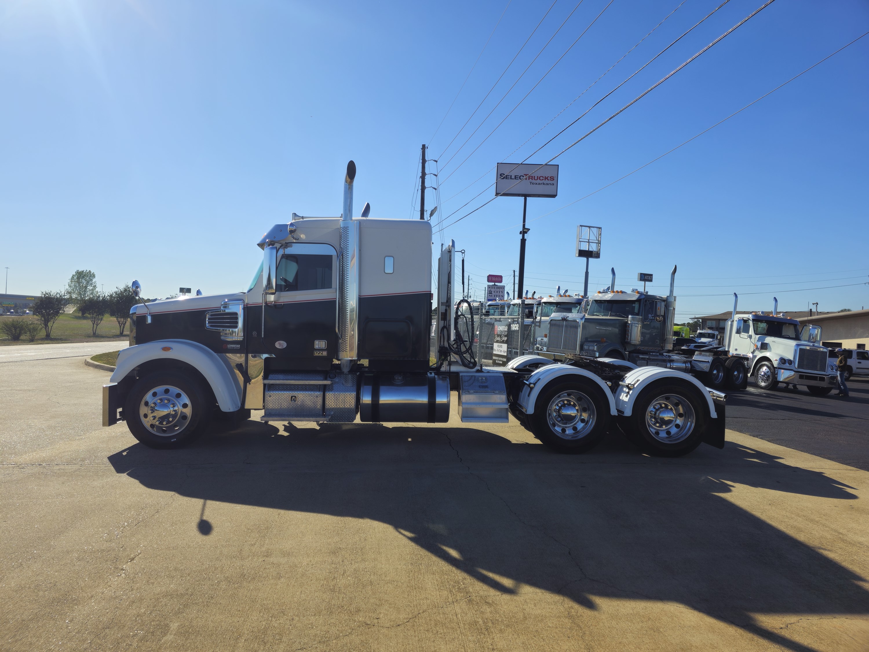 2022 Freightliner — photo 2