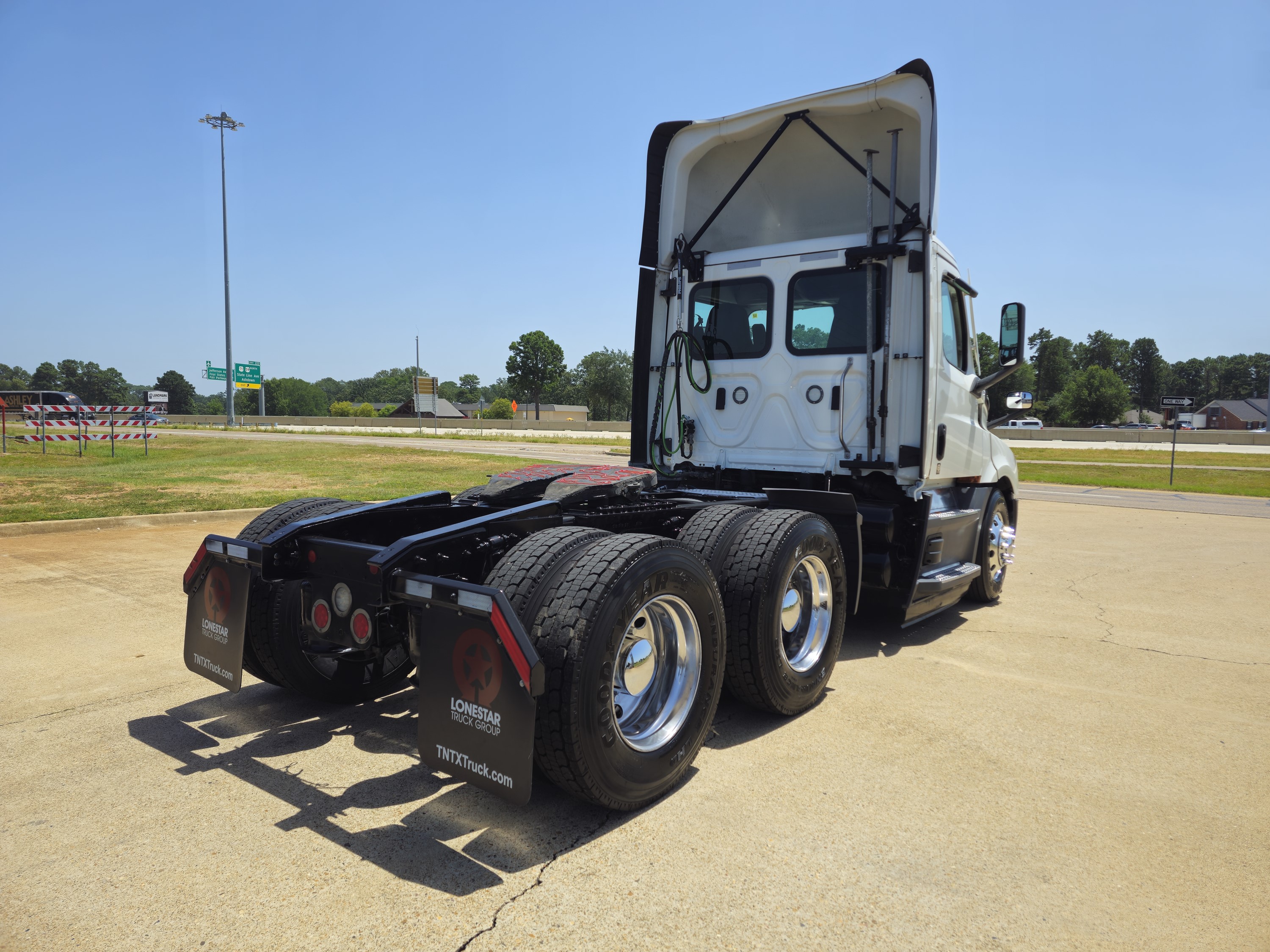 2022 Freightliner — photo 5