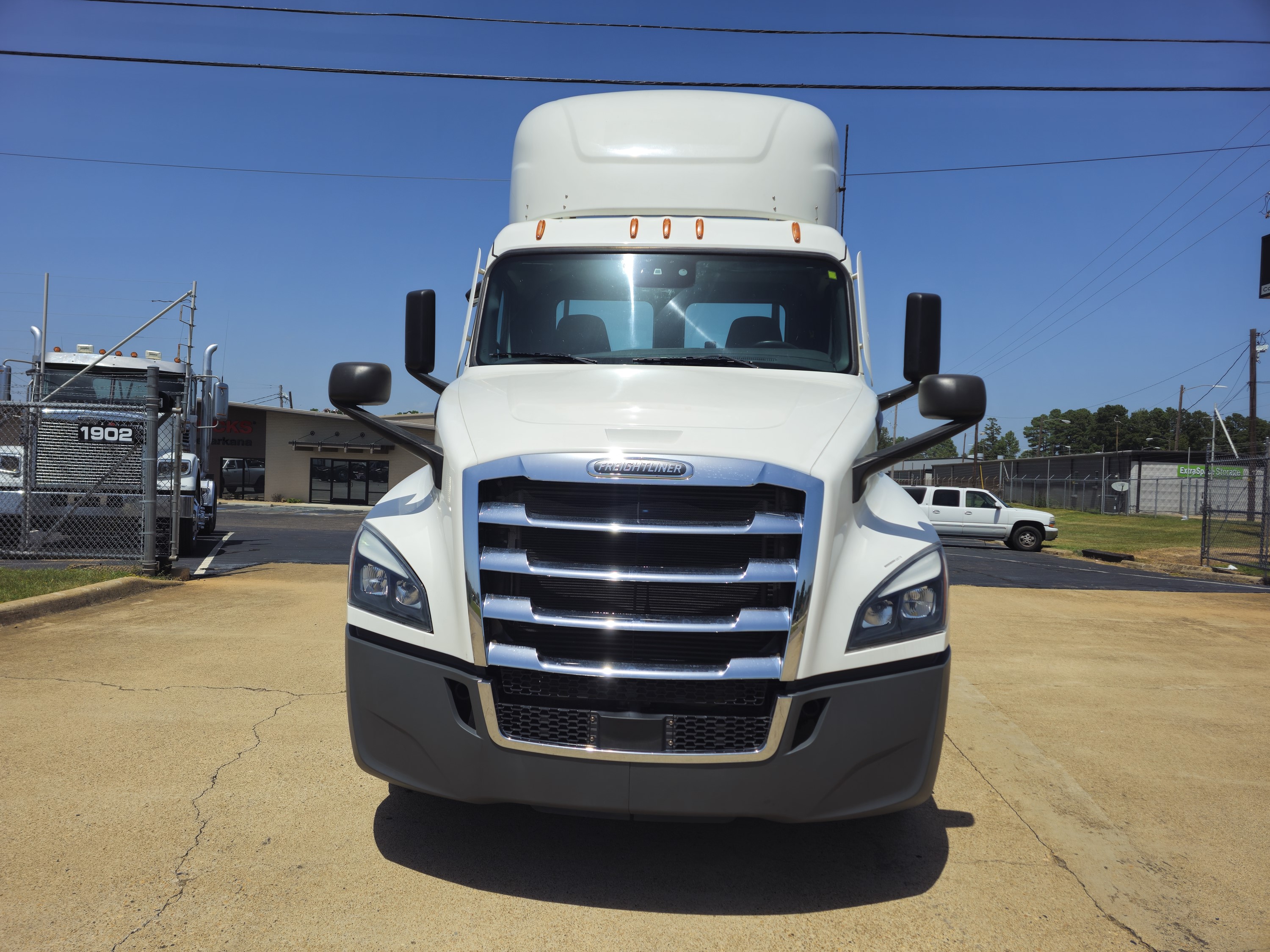 2022 Freightliner — photo 8