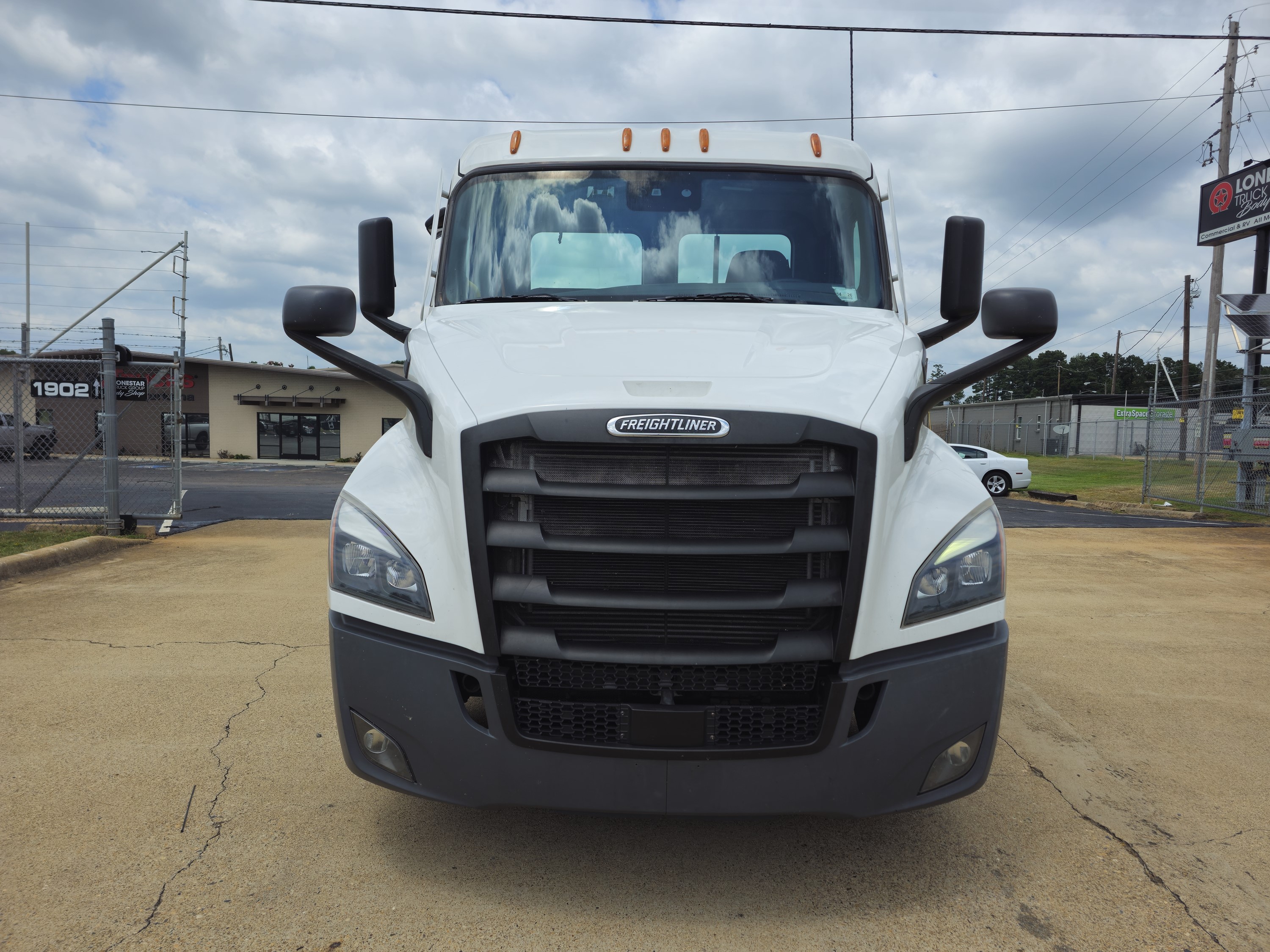 2022 Freightliner — photo 8