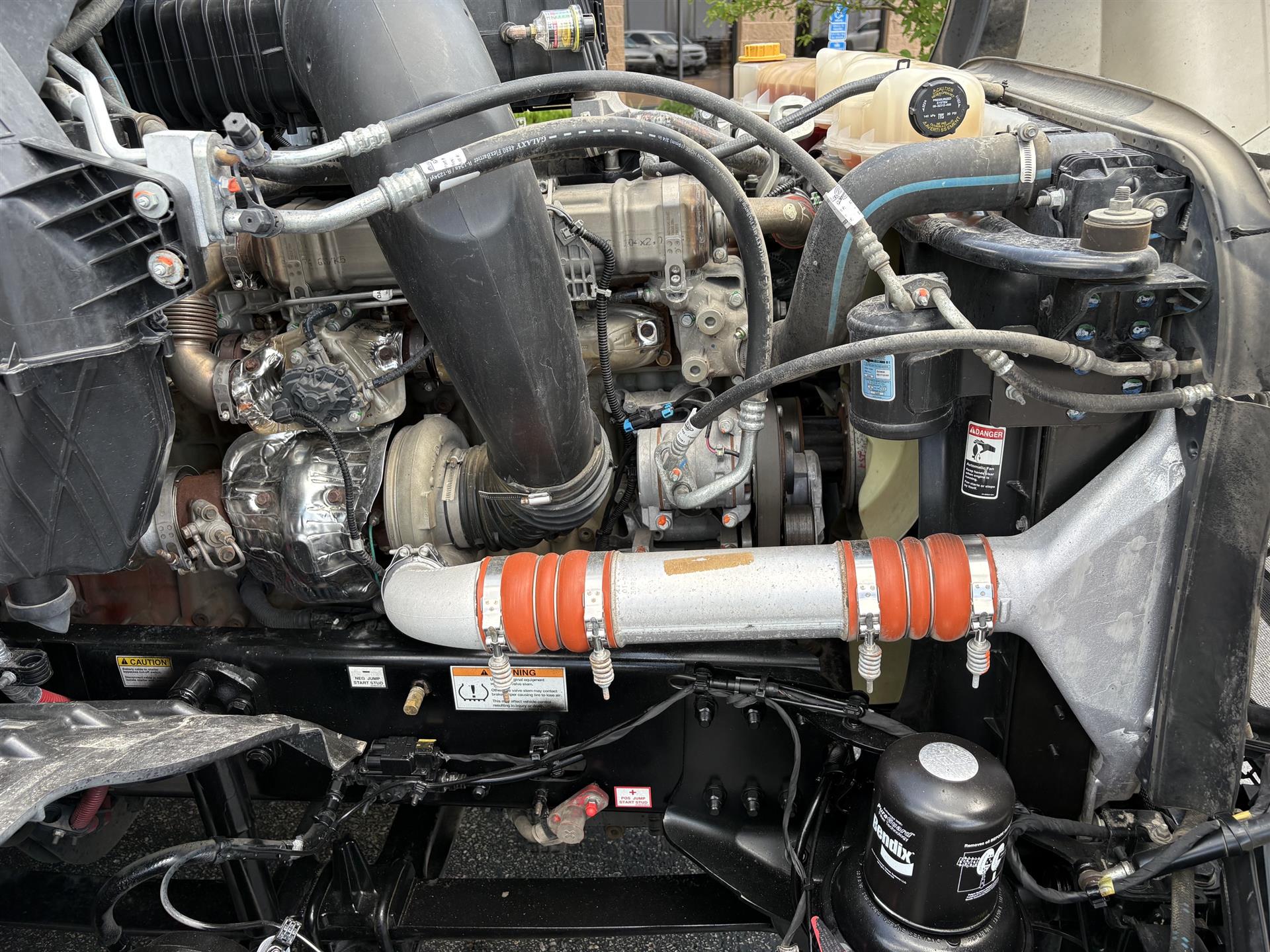 2024 Freightliner Cascadia — photo 7