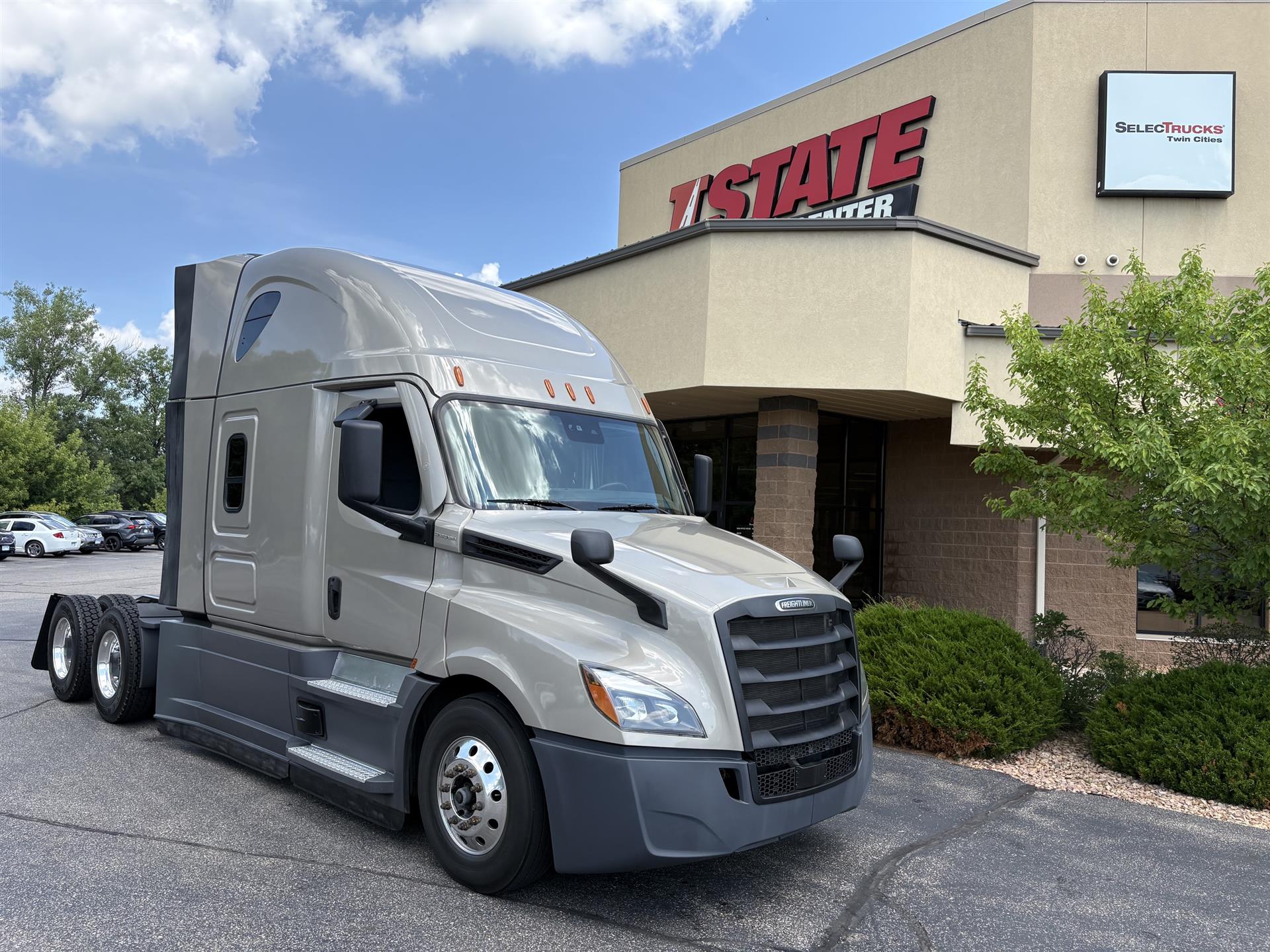 2024 Freightliner Cascadia