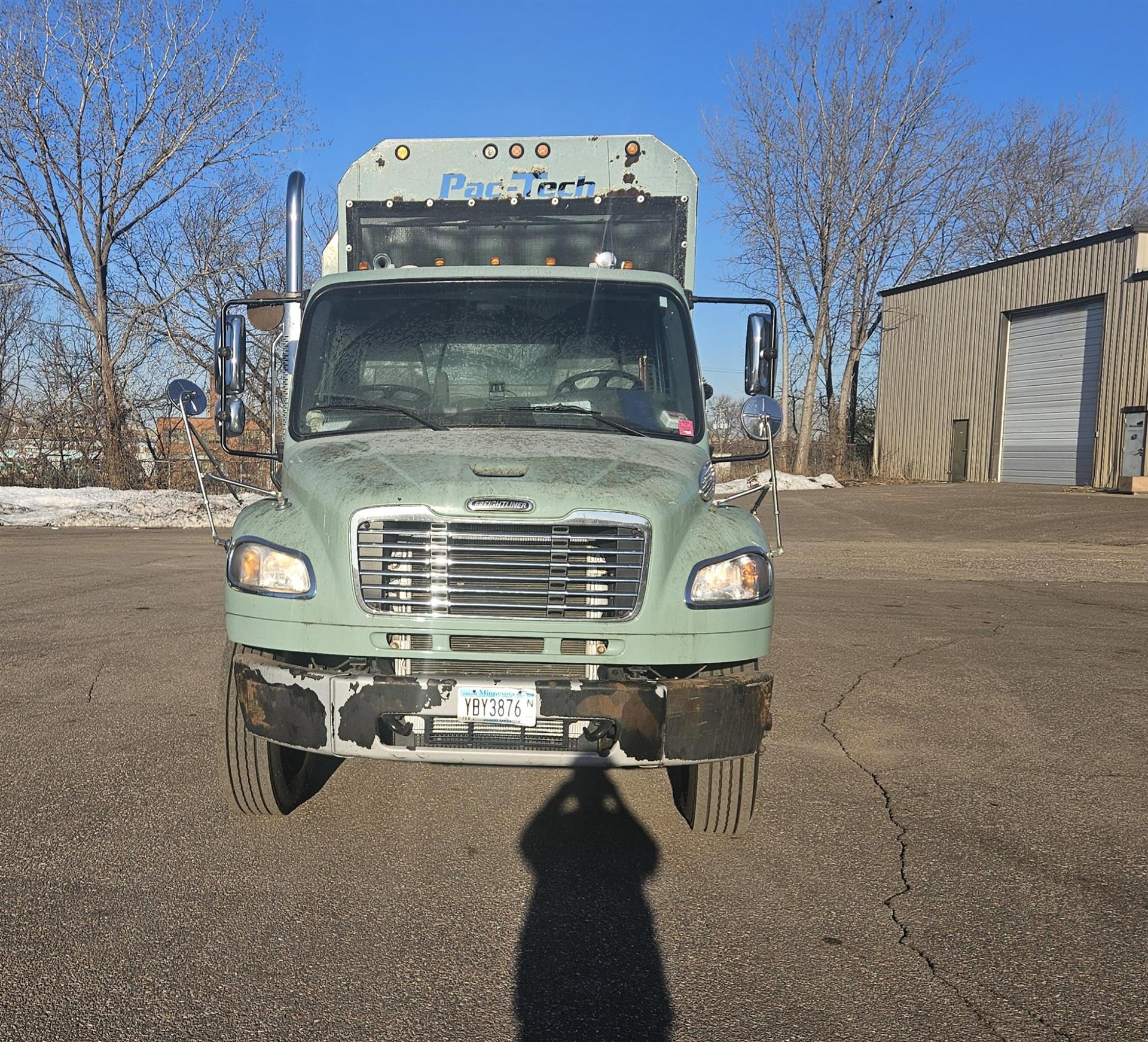 2020 Freightliner eM2 — photo 3