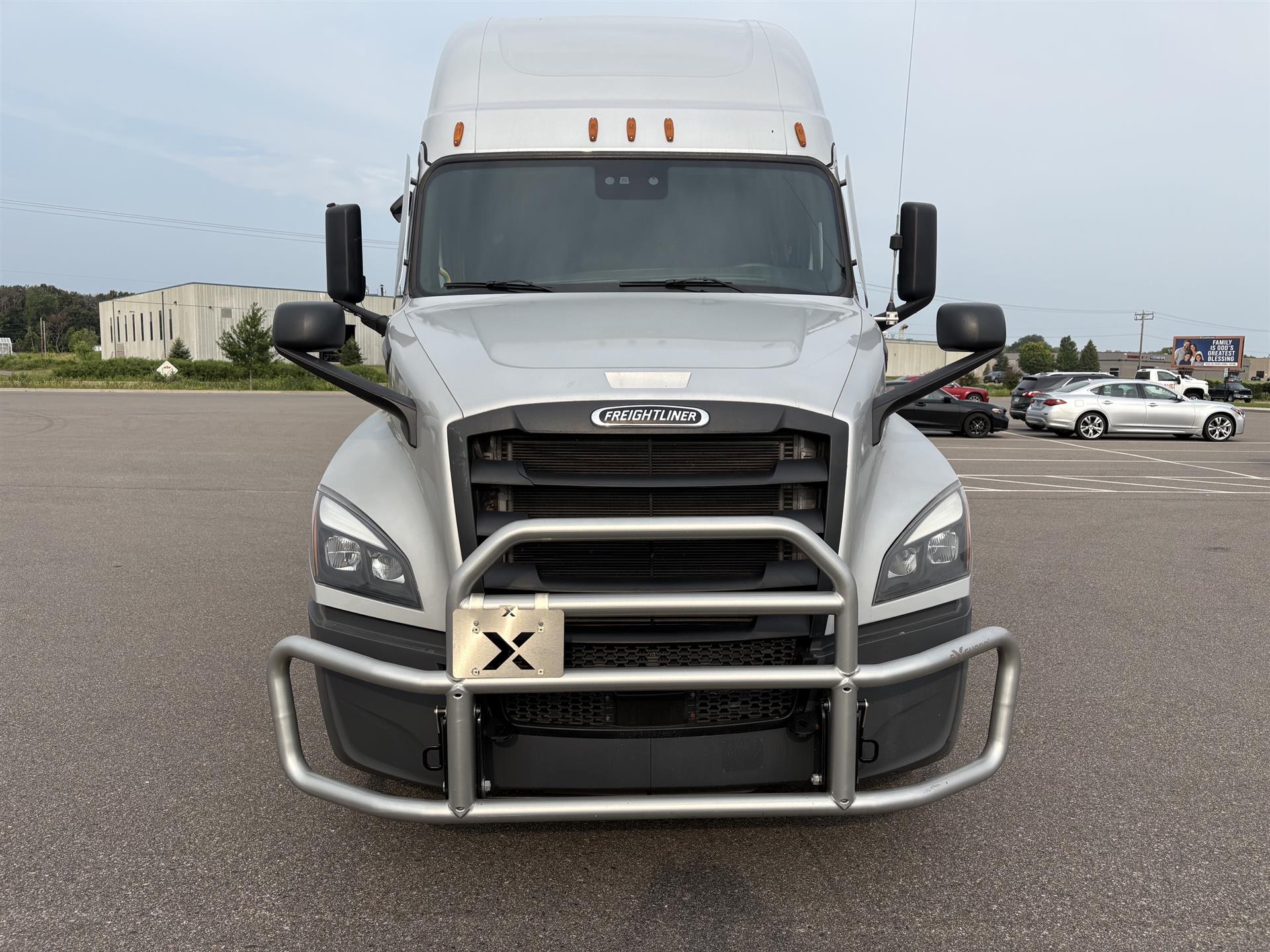 2022 Freightliner in Twin Cities, MN — photo 8