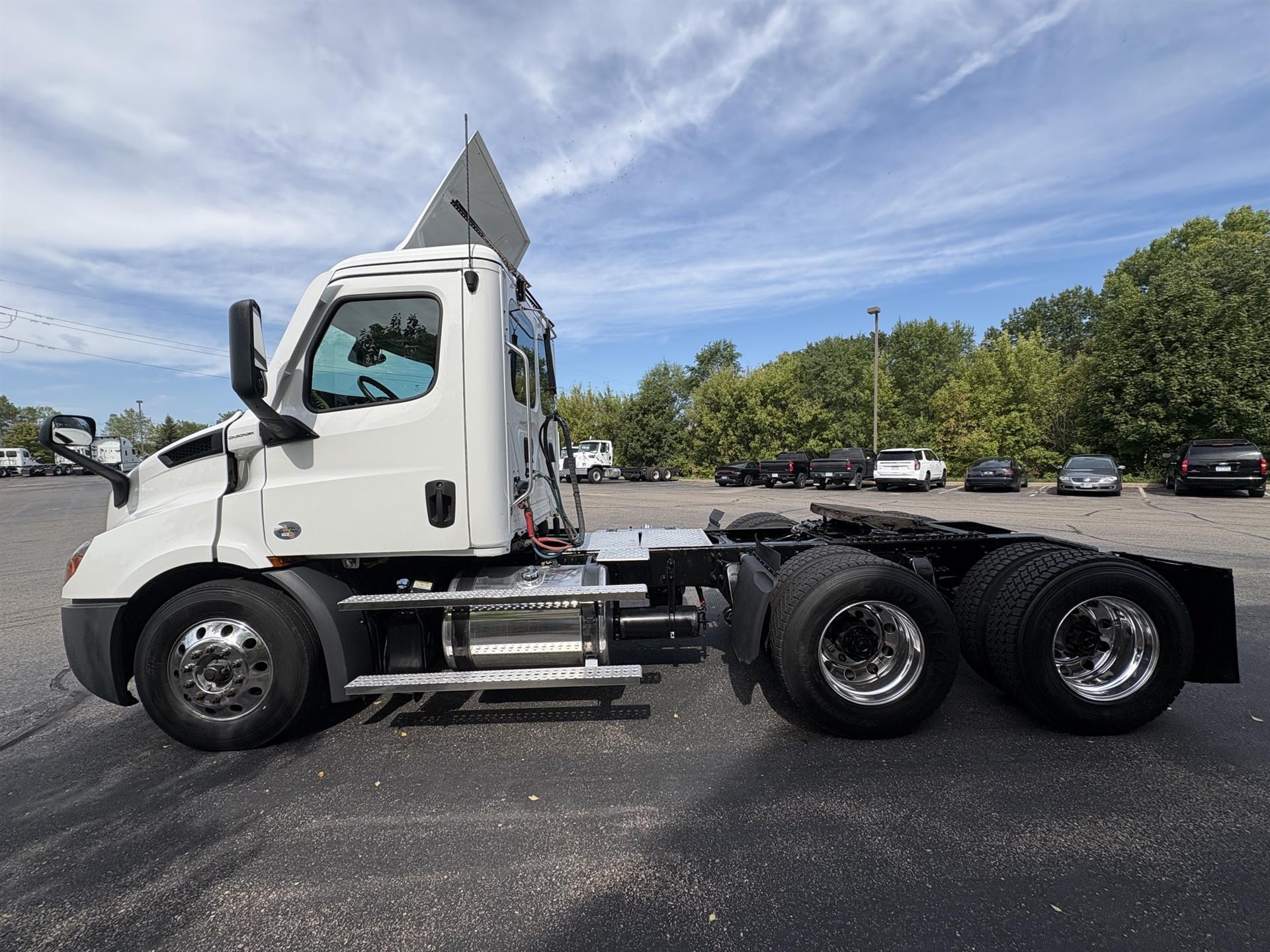 2022 Freightliner — photo 6