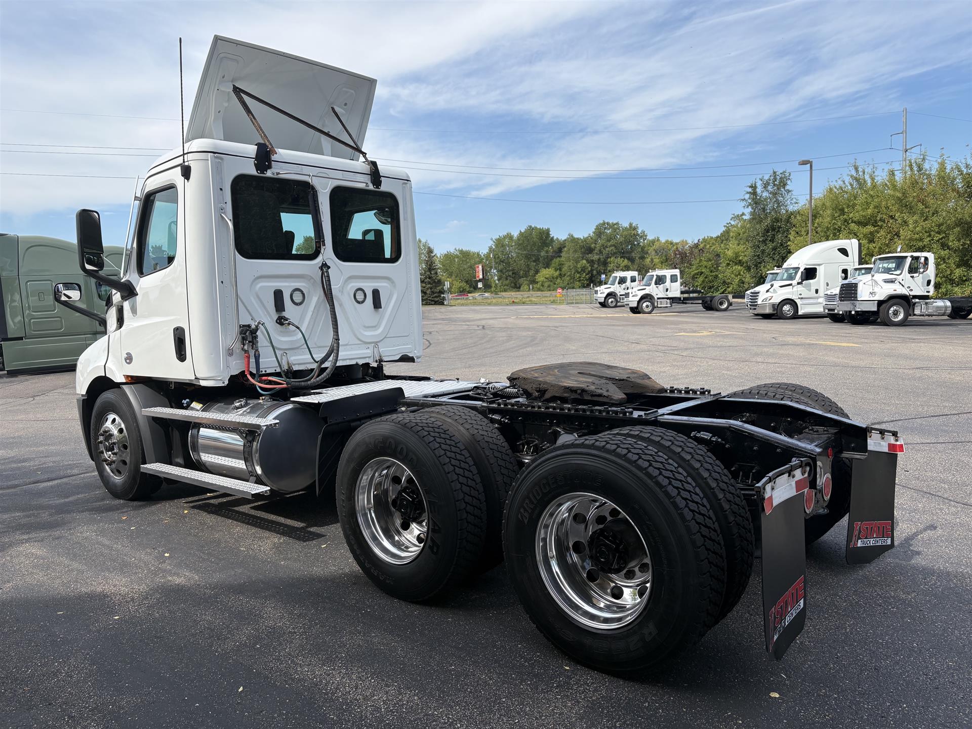 2022 Freightliner — photo 5