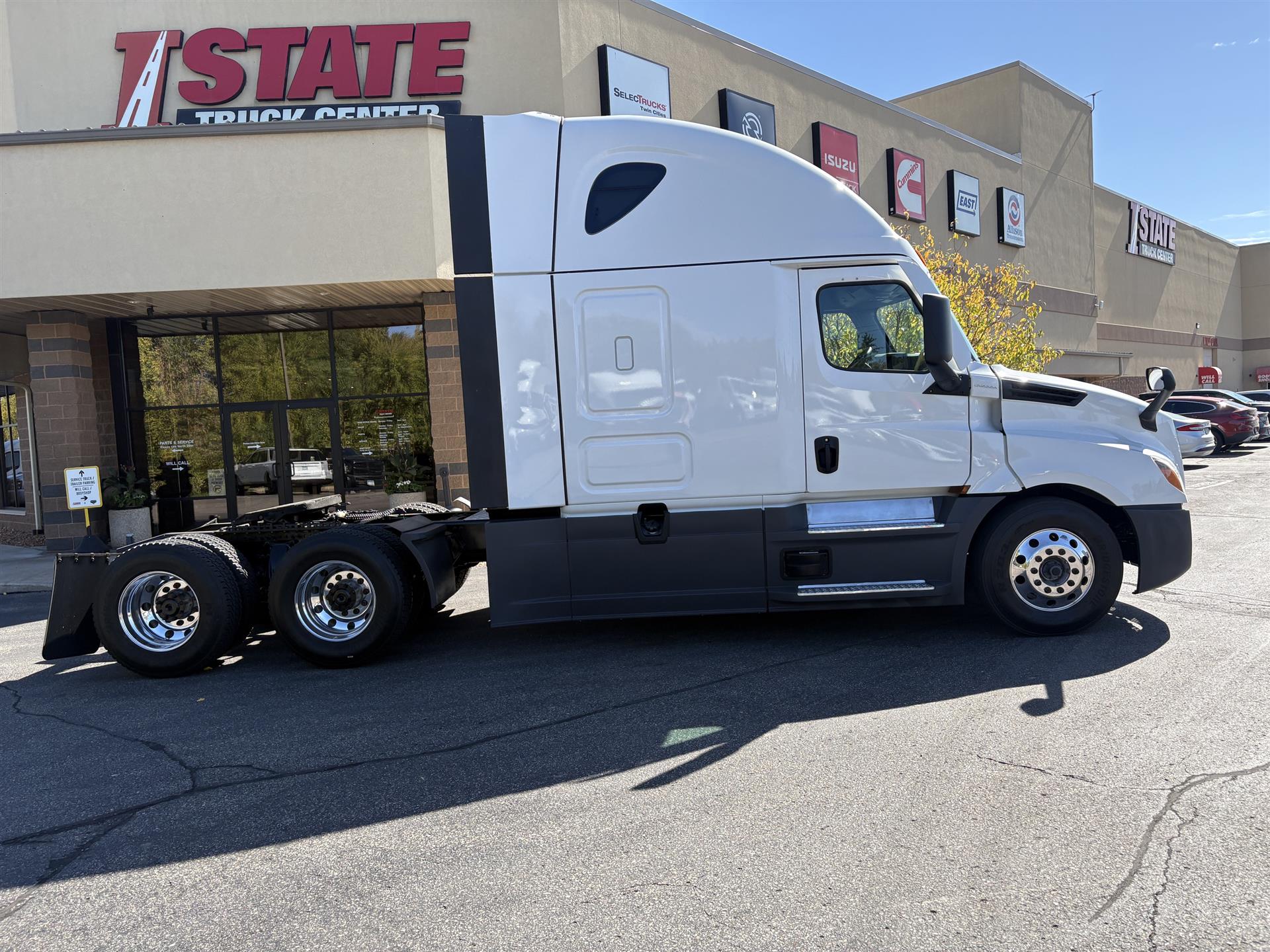 2024 Freightliner — photo 2