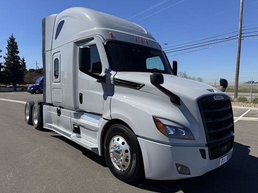 2024 FREIGHTLINER CASCADIA 400919