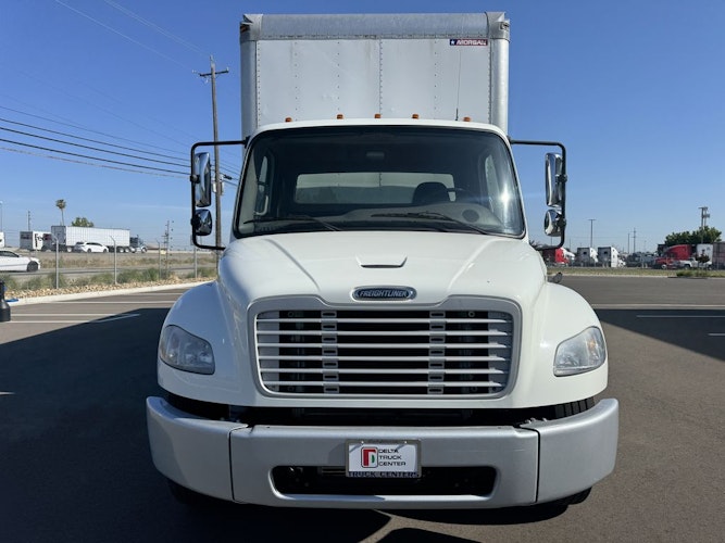 2019 Freightliner M2 106 Medium Duty photo 2
