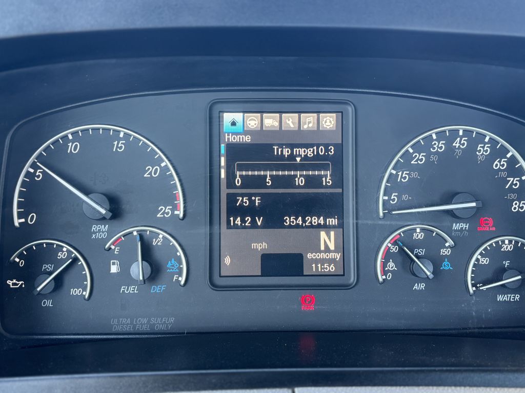 2021 Freightliner — photo 8