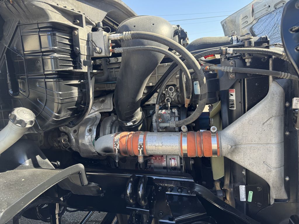2018 Freightliner Cascadia in Stockton, CA — photo 8