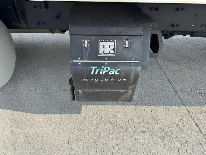 2015 Freightliner Cascadia photo 3