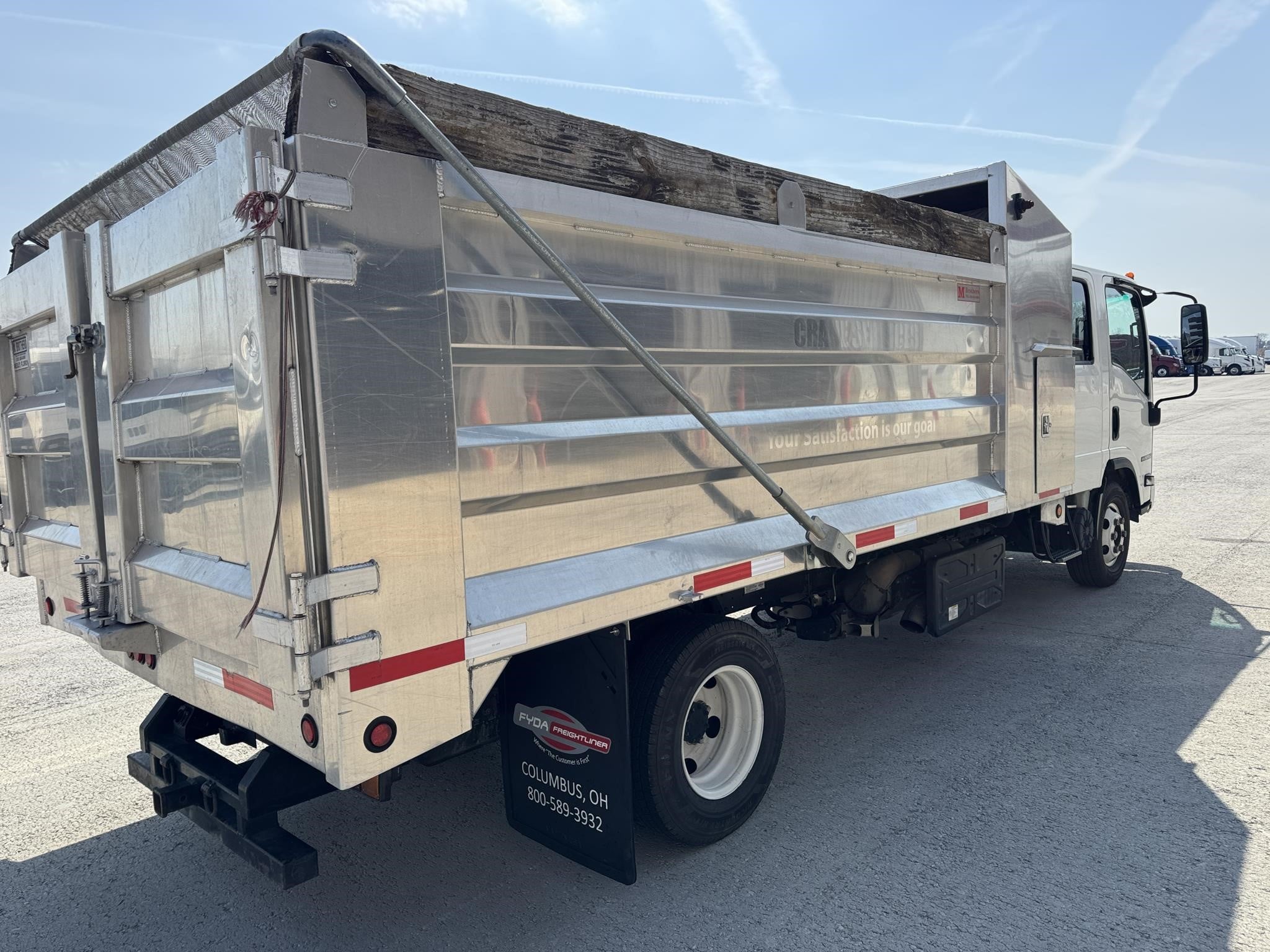 2022 Isuzu NPR — photo 6