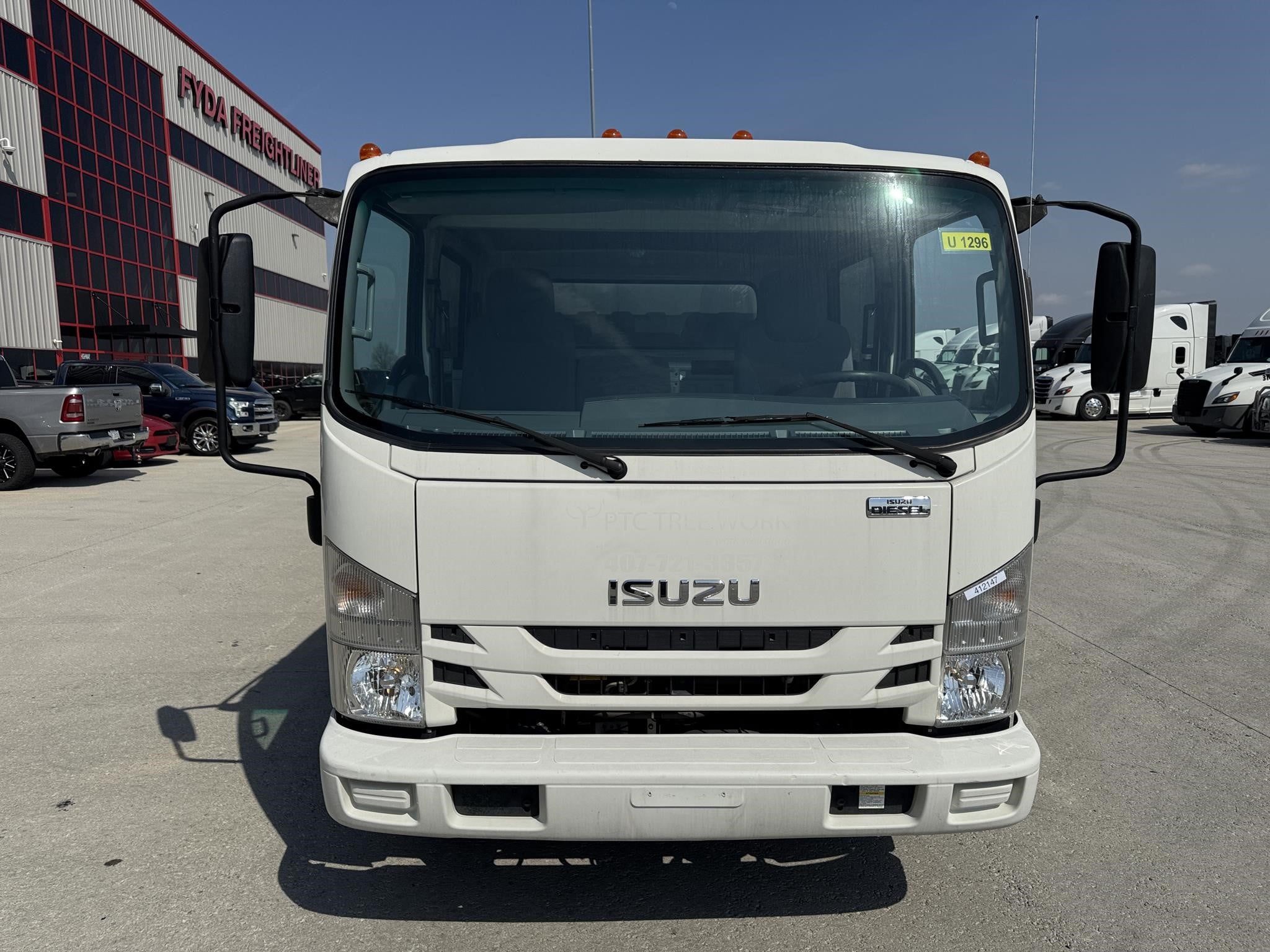 2022 Isuzu NPR — photo 8