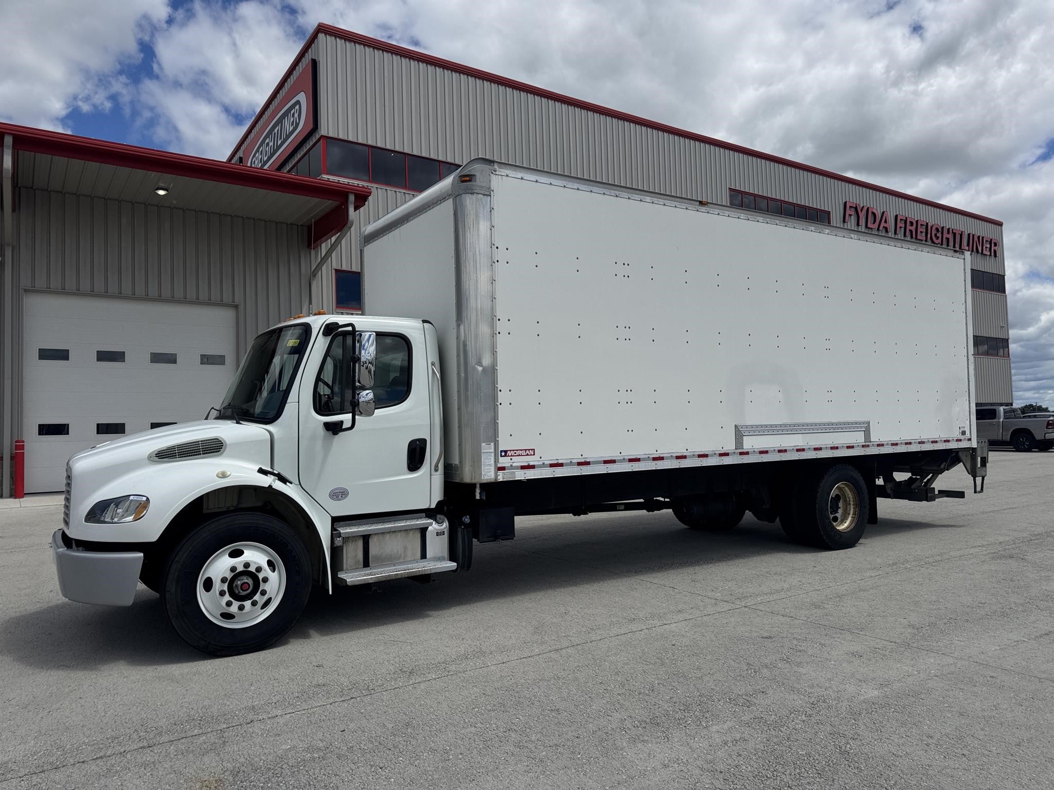 2019 Freightliner eM2