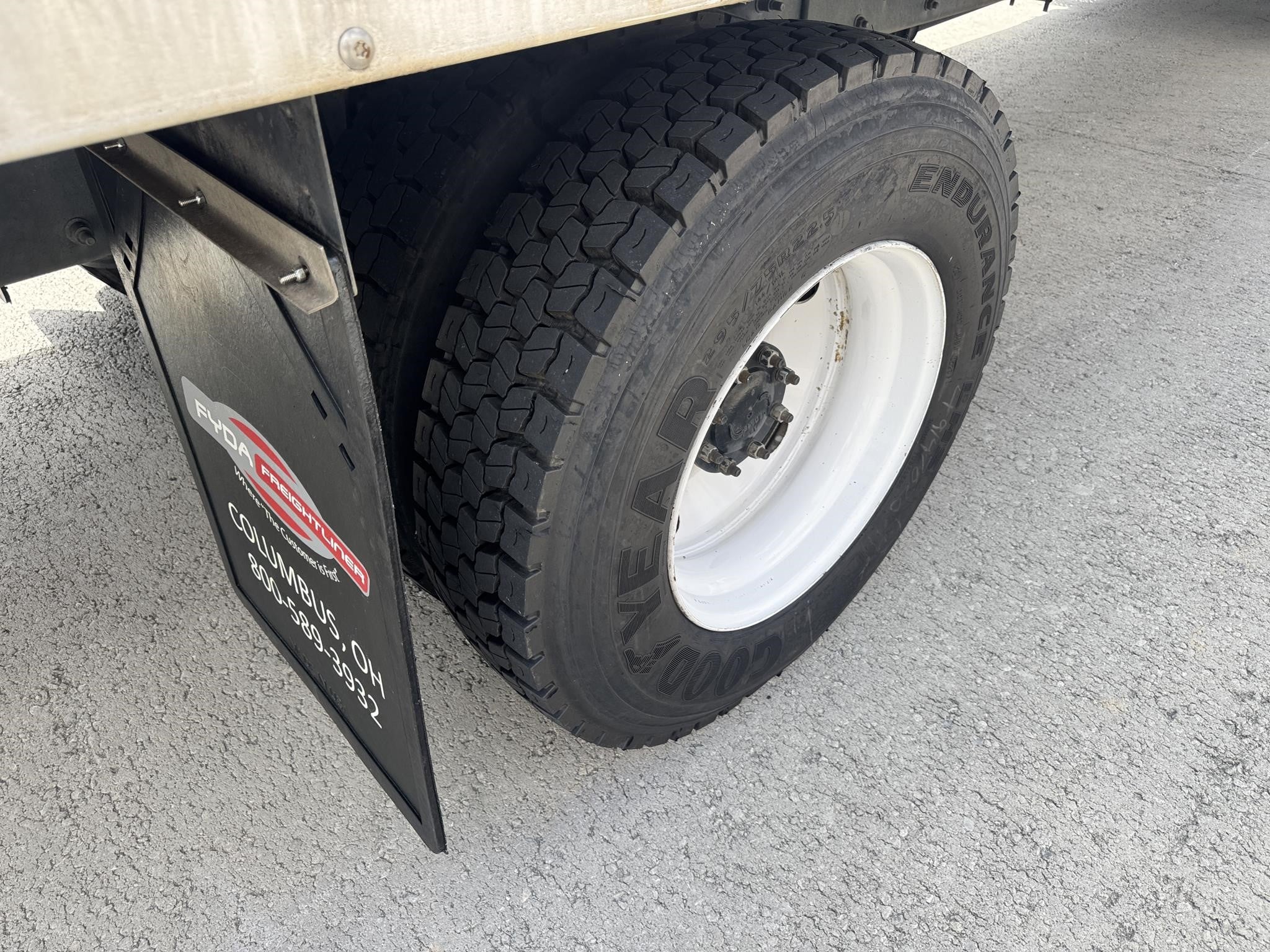 2019 Freightliner eM2 — photo 7