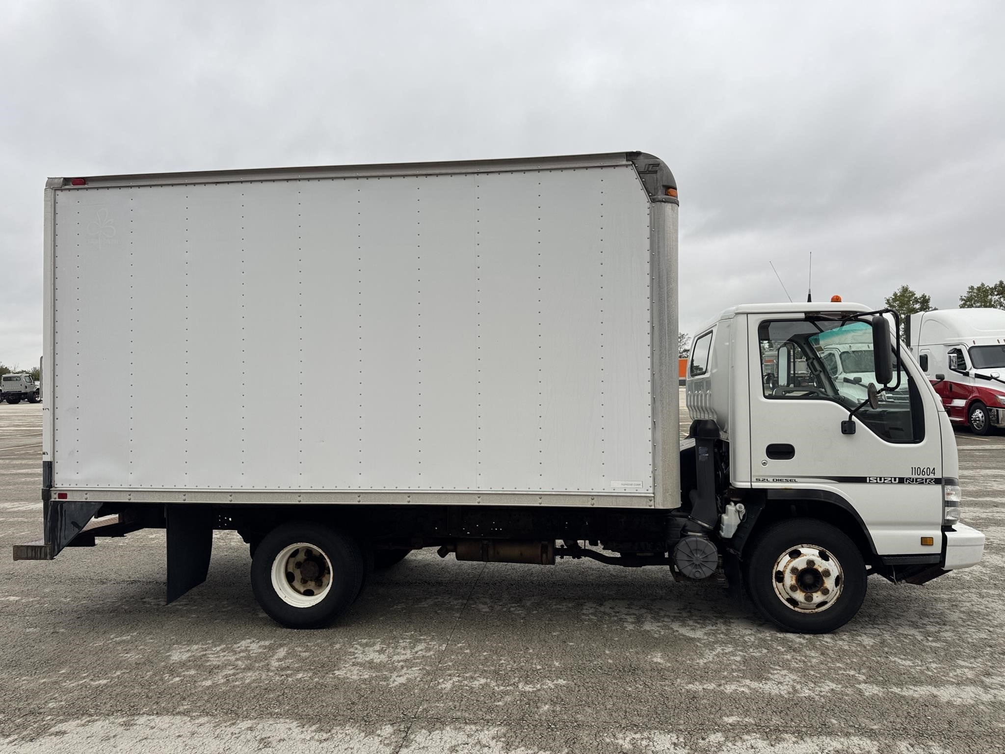 2006 Isuzu — photo 8
