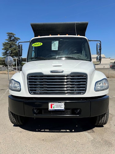 2021 Freightliner M2 106 Medium Duty photo 3