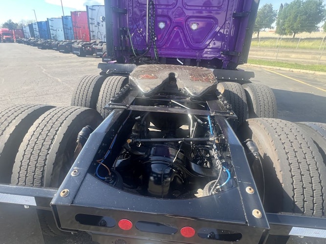 2024 Freightliner Cascadia 126" Sleeper Cab photo 4