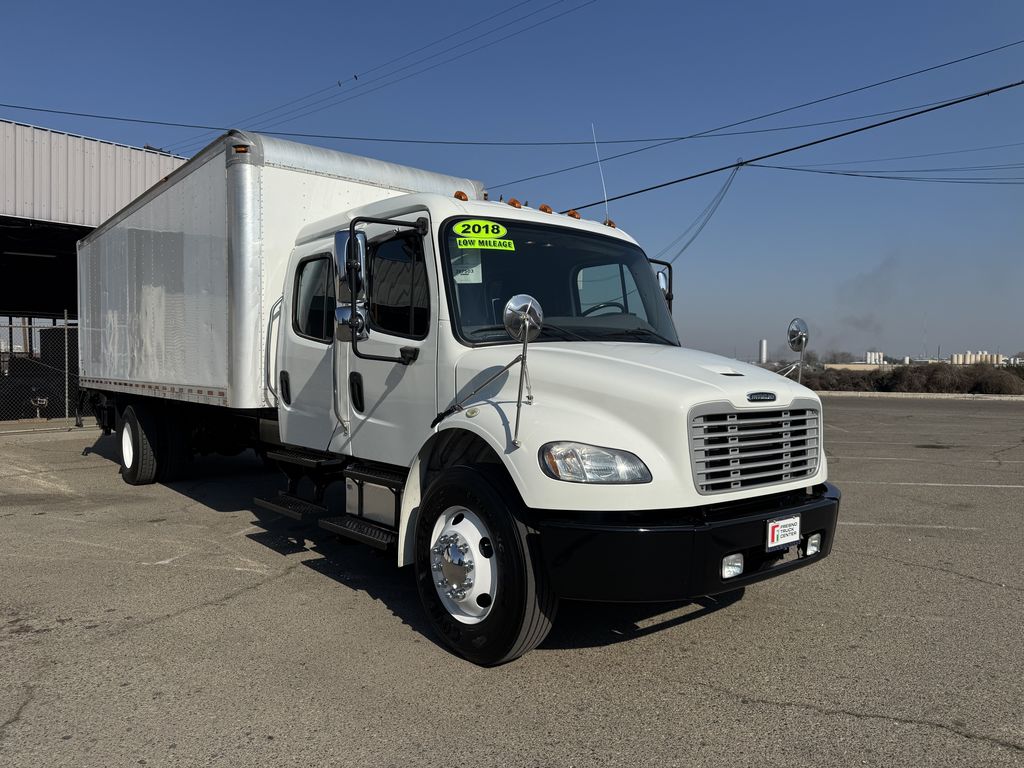 2018 Freightliner eM2 in Fresno, CA — photo 2