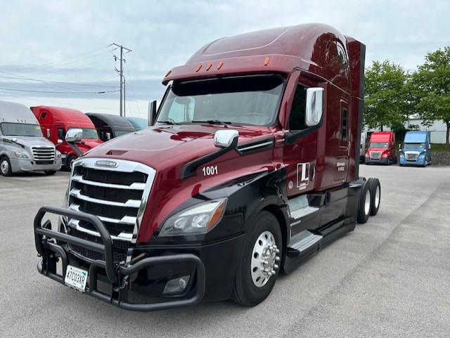 2023 Freightliner Cascadia in Nashville, TN