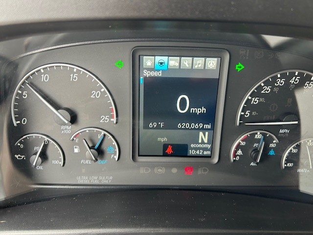 2023 Freightliner Cascadia in Nashville, TN — photo 7