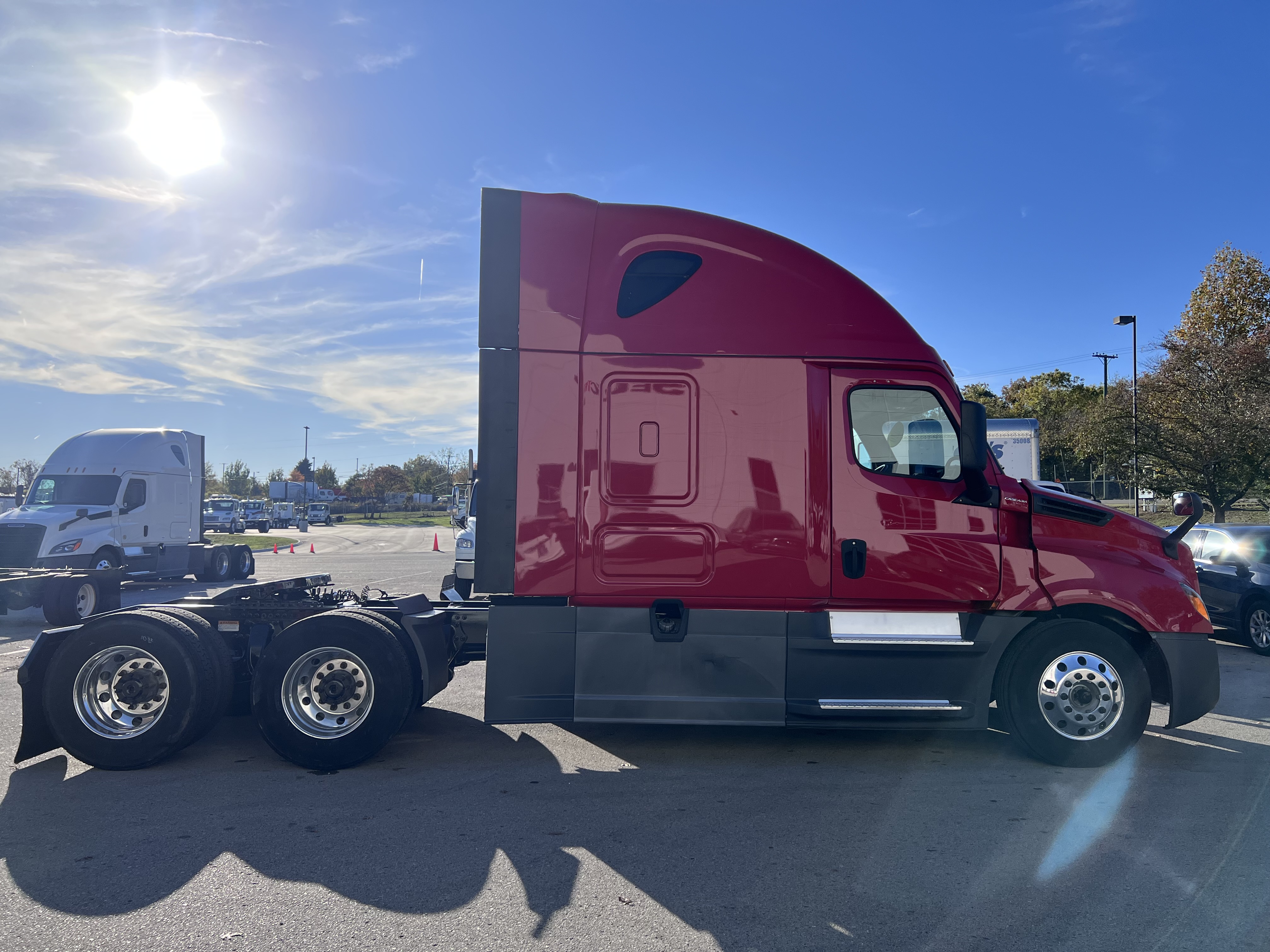 2020 Freightliner Cascadia in Nashville, TN — photo 7