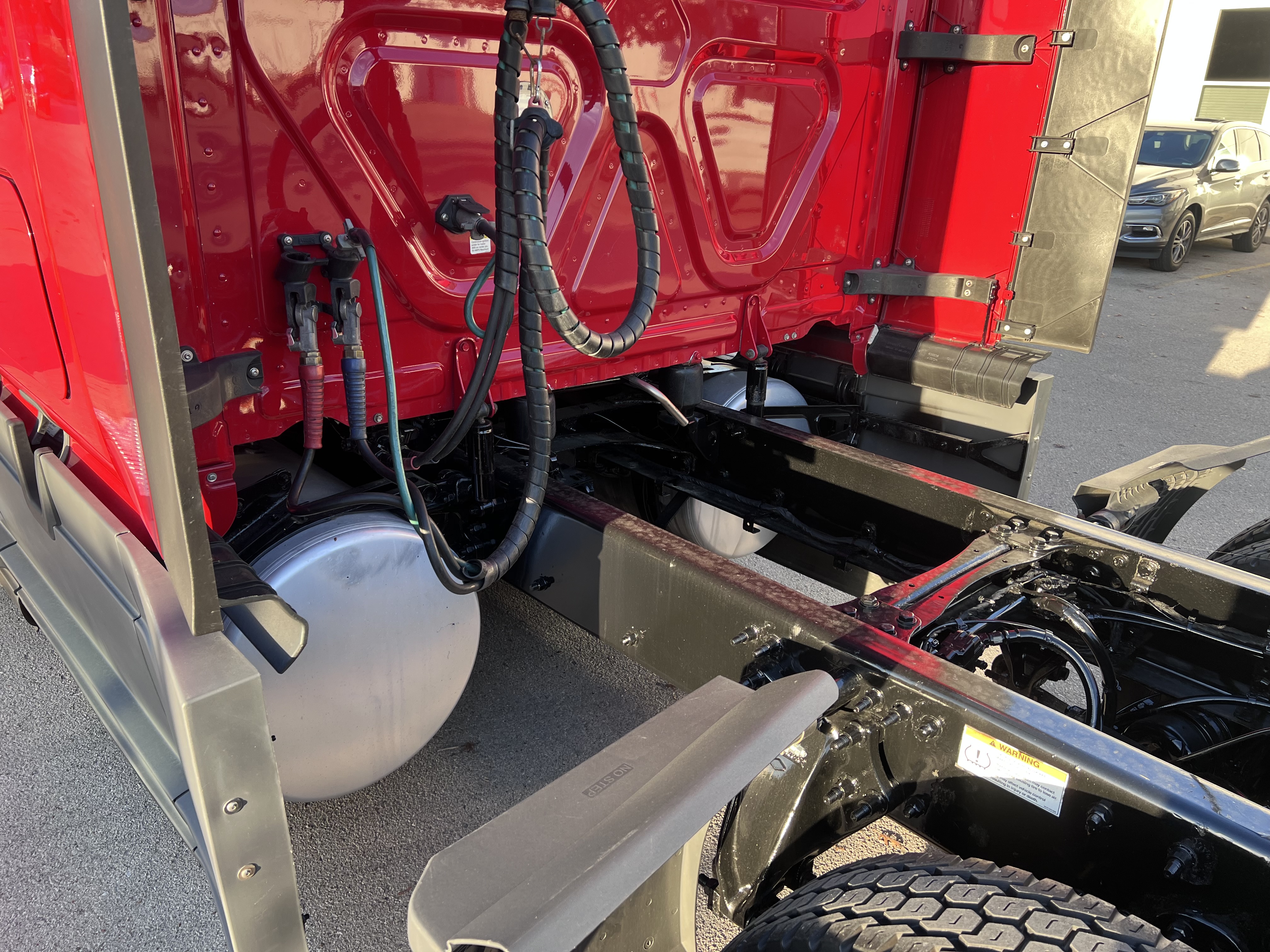 2020 Freightliner Cascadia in Nashville, TN — photo 3