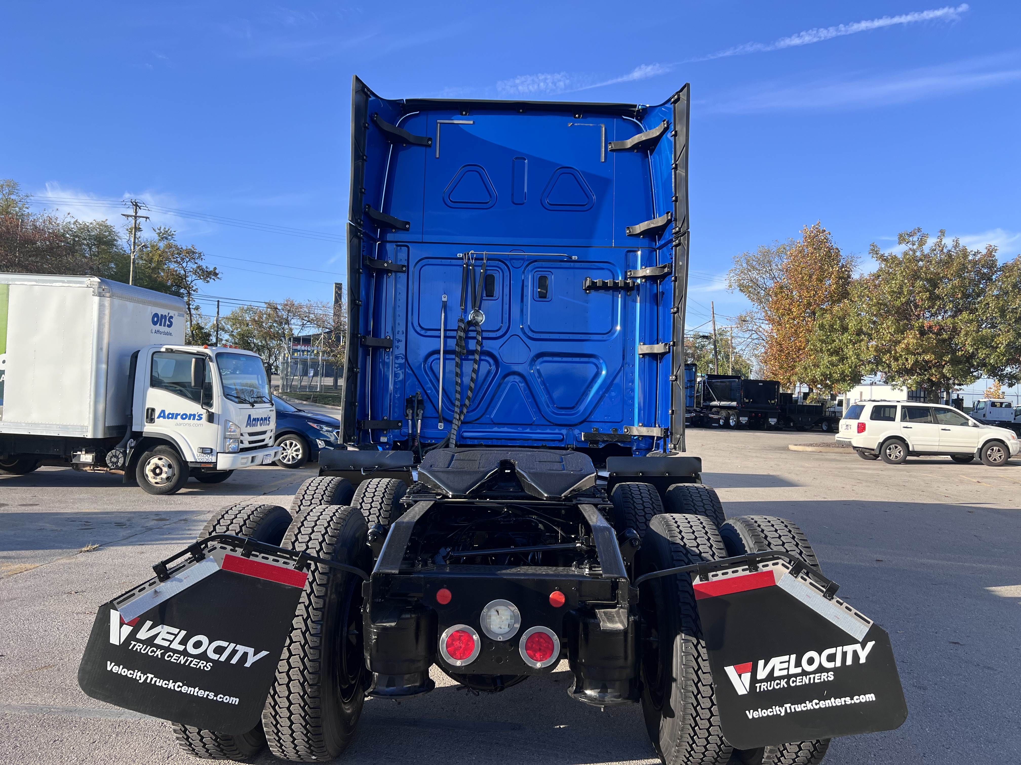 2020 Freightliner Cascadia in Nashville, TN — photo 5
