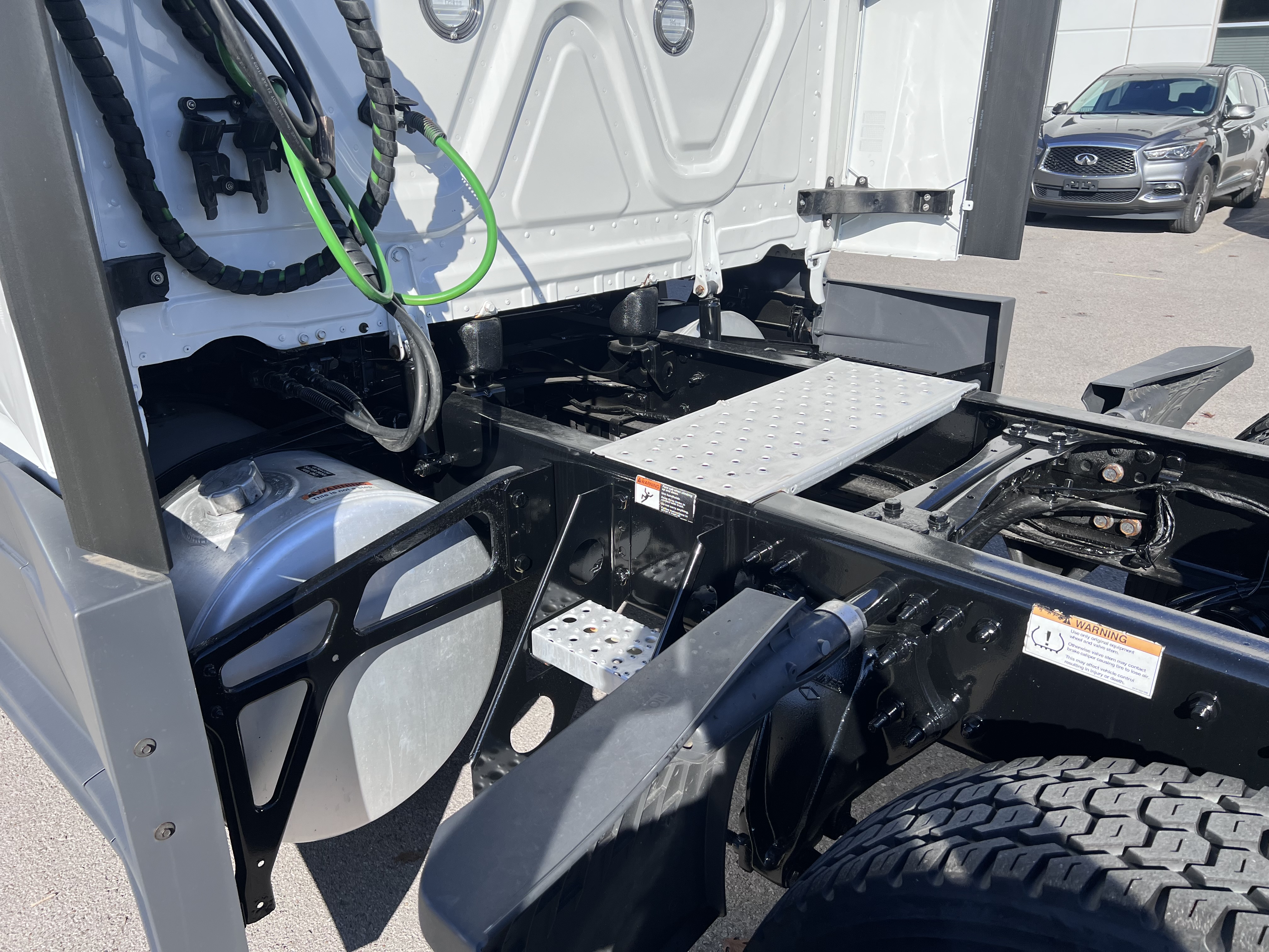 2022 Freightliner Cascadia in Nashville, TN — photo 3