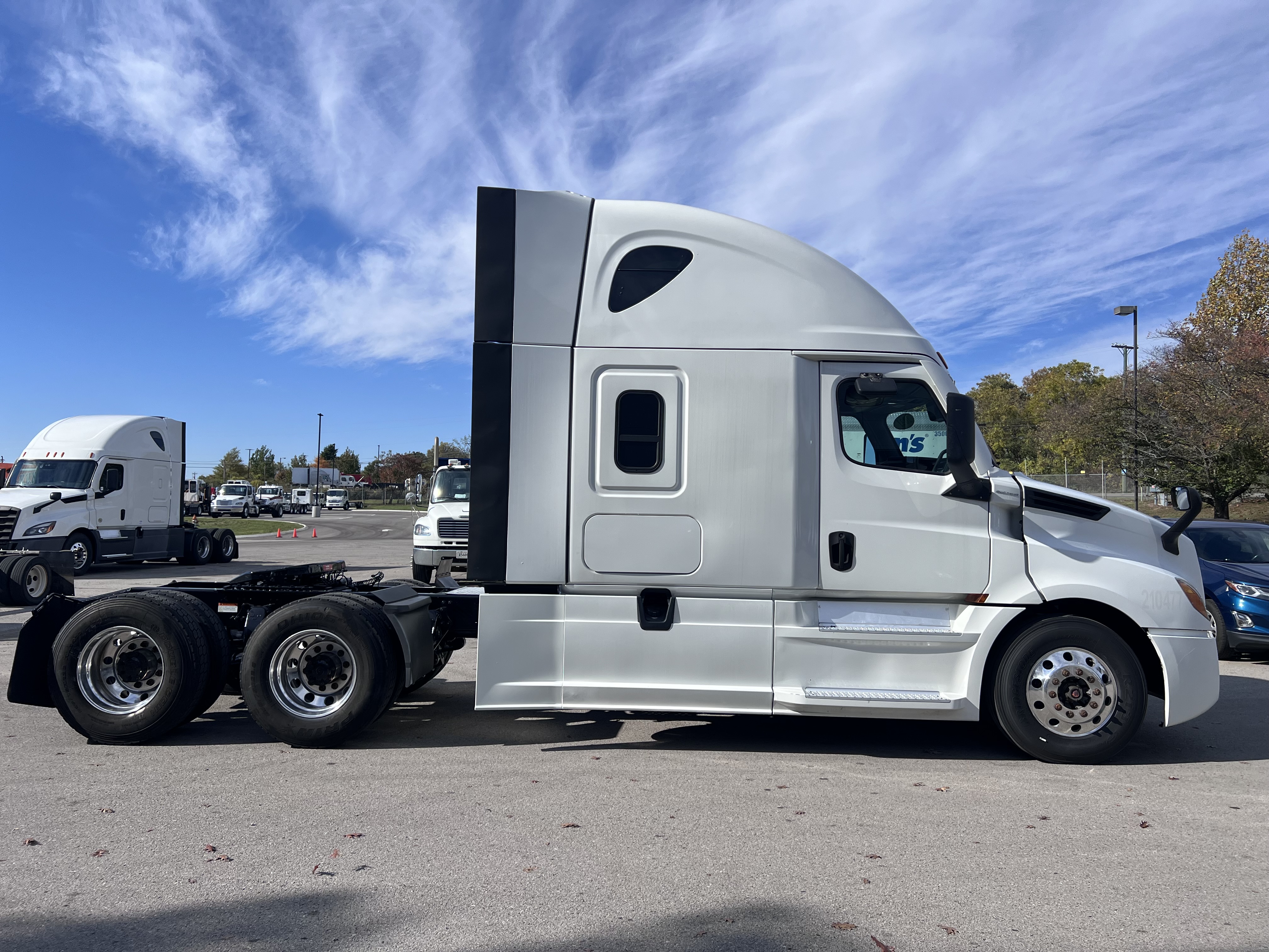 2021 Freightliner Cascadia in Nashville, TN — photo 7