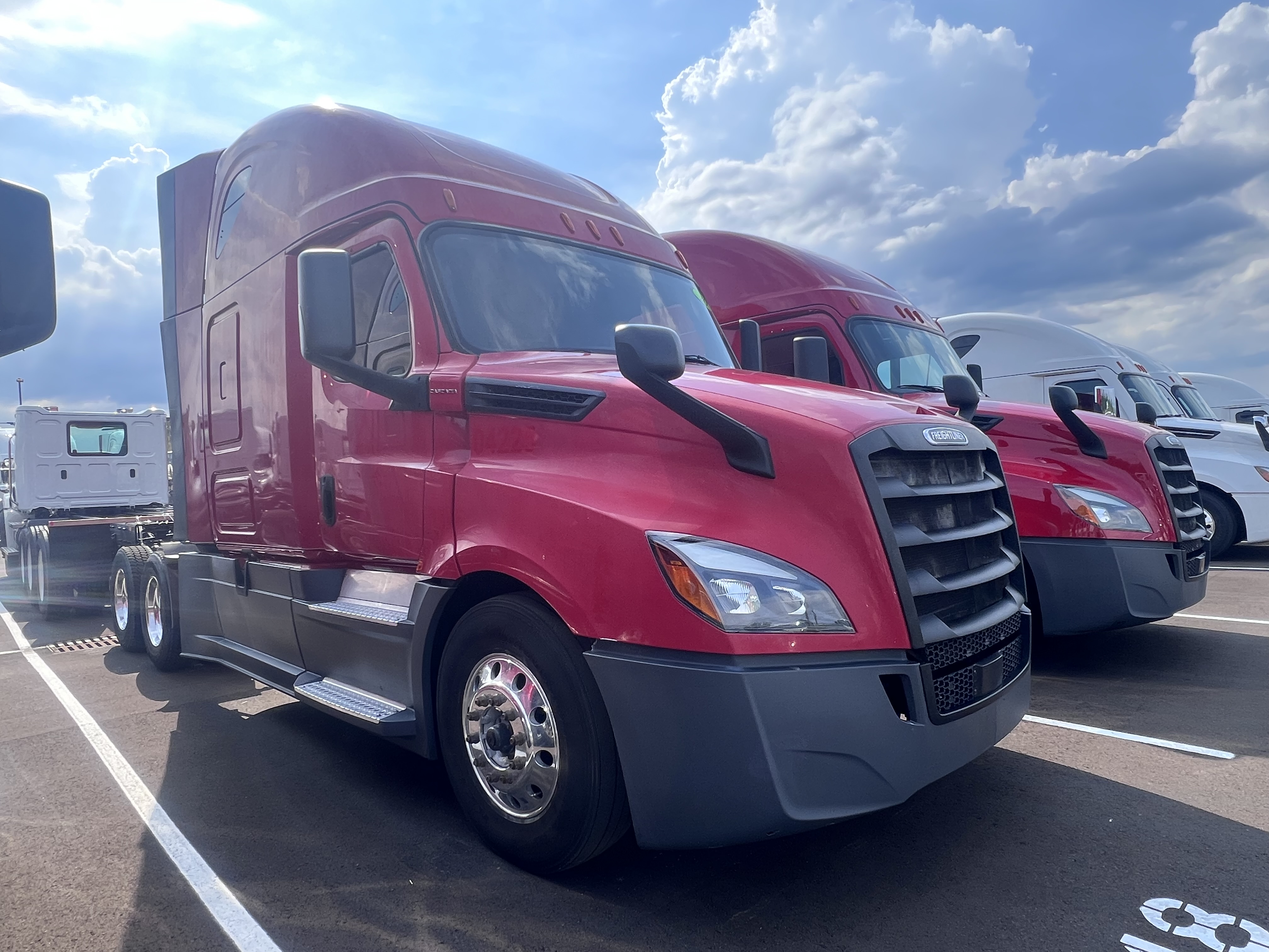 2020 Freightliner Cascadia in Nashville, TN — photo 6